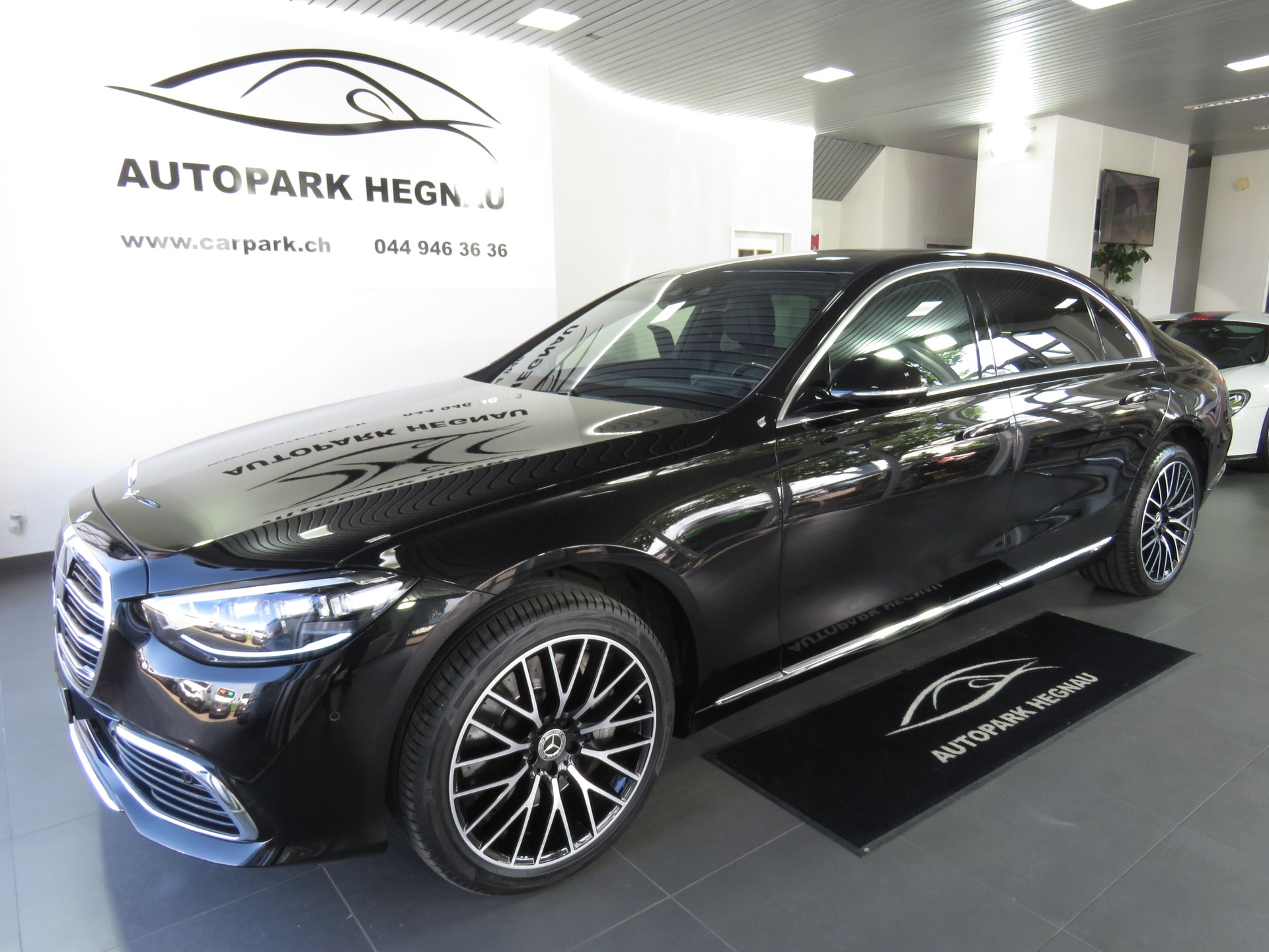 MERCEDES-BENZ S 500 Lang 4-Matic 9G-Tronic (Automat)-image-0