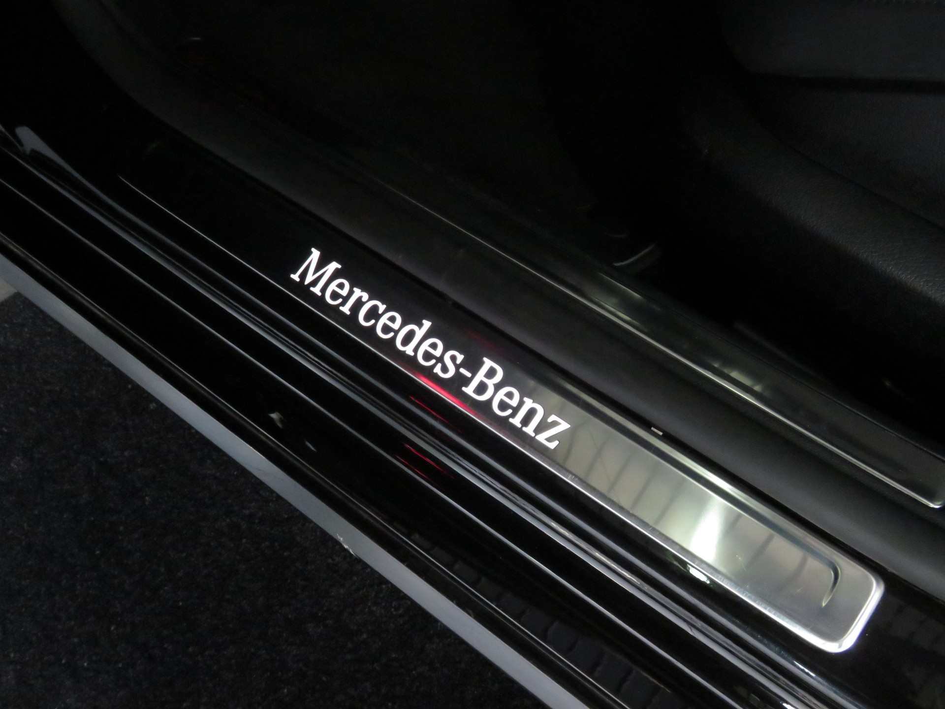 MERCEDES-BENZ S 500 Lang 4-Matic 9G-Tronic (Automat)-image-27