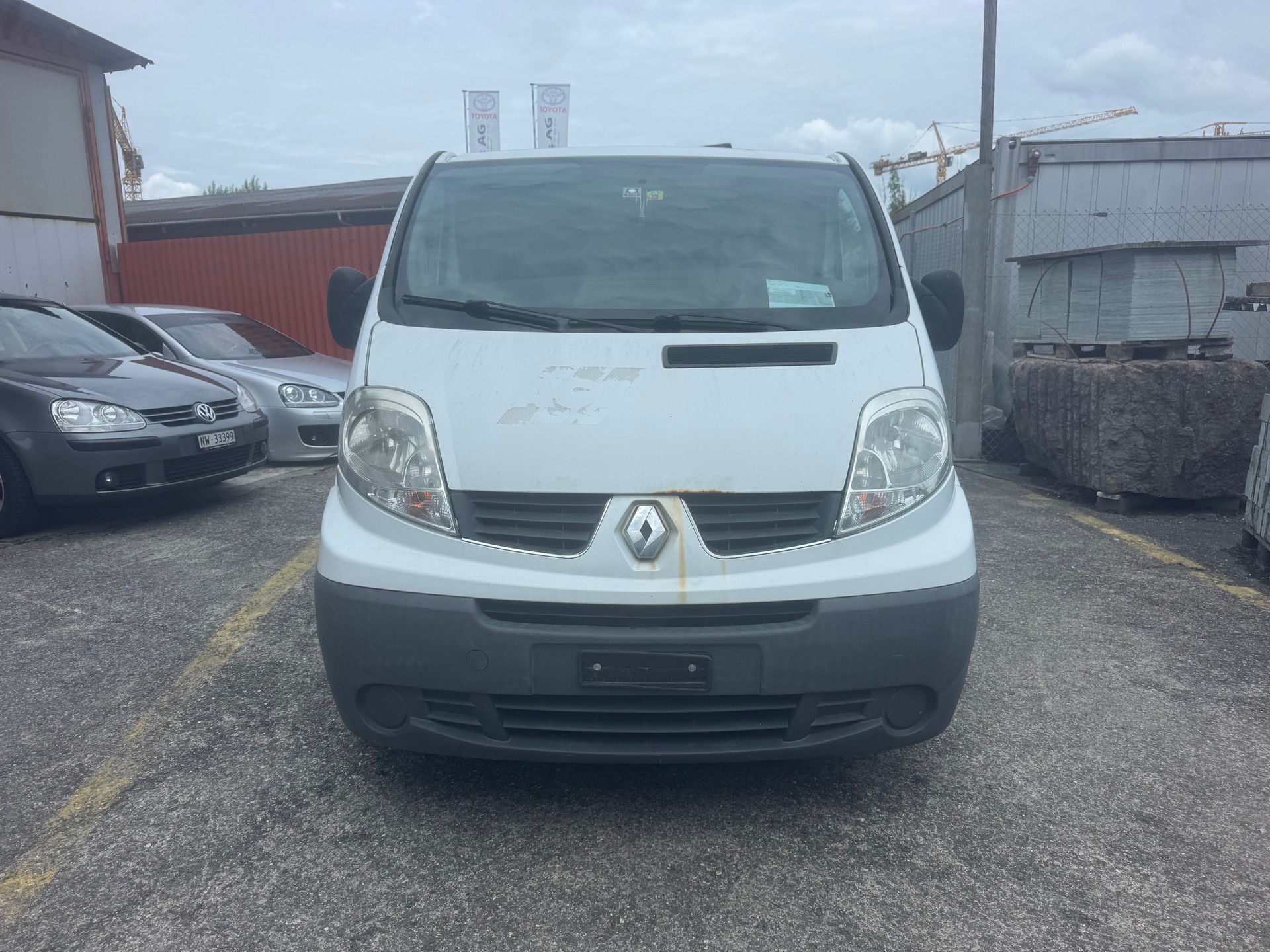 RENAULT Trafic 2.5 dCi 115 2.9t L1H1