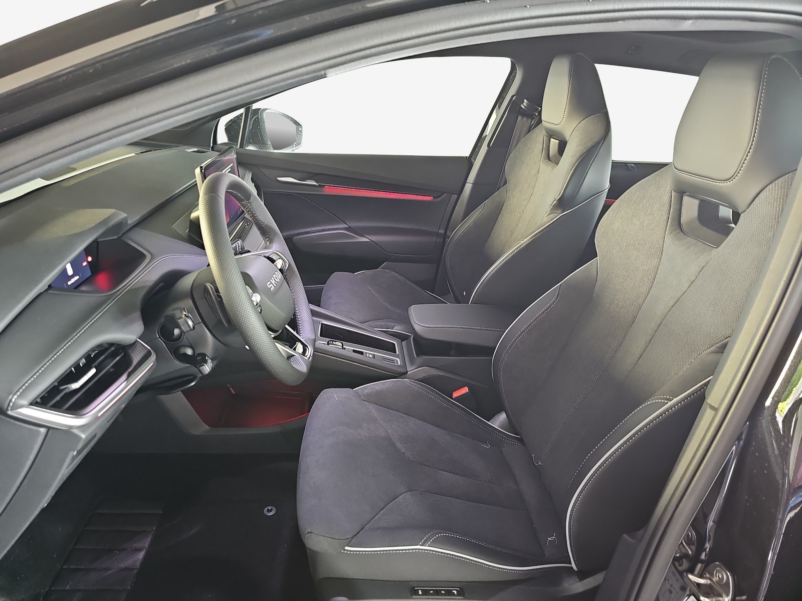 SKODA Enyaq 85x Sportline 4x4-image-7