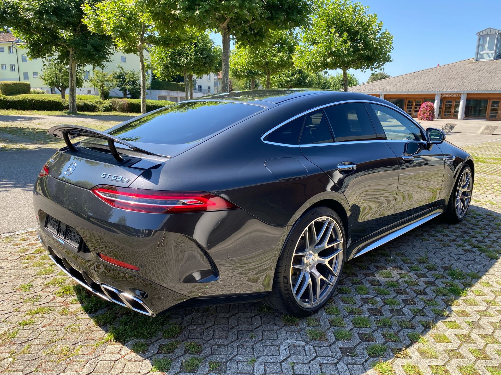 MERCEDES-BENZ AMG GT 4 63 S 4Matic+ Speedshift MCT-image-8