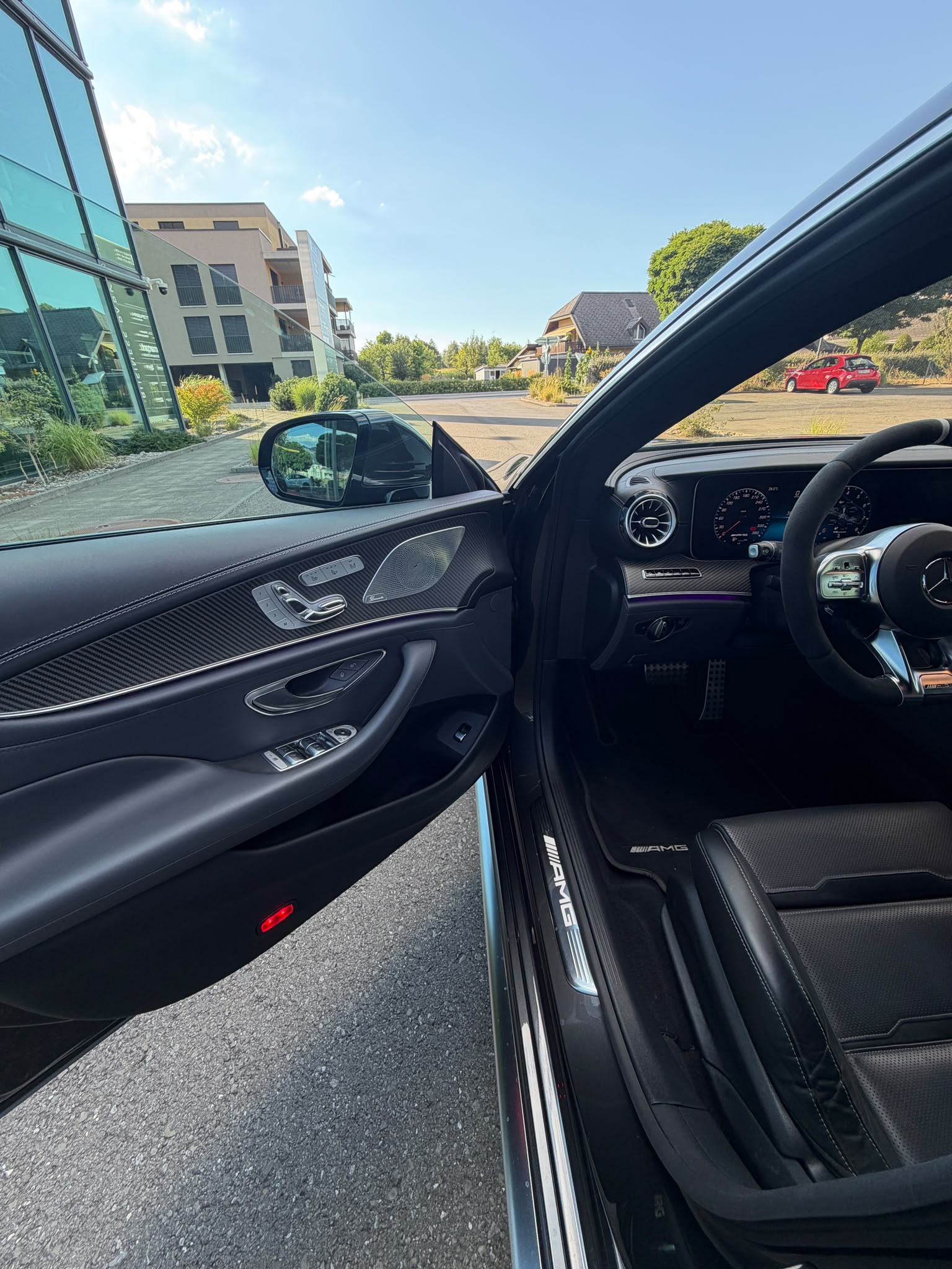 MERCEDES-BENZ AMG GT 4 63 S 4Matic+ Speedshift MCT-image-7