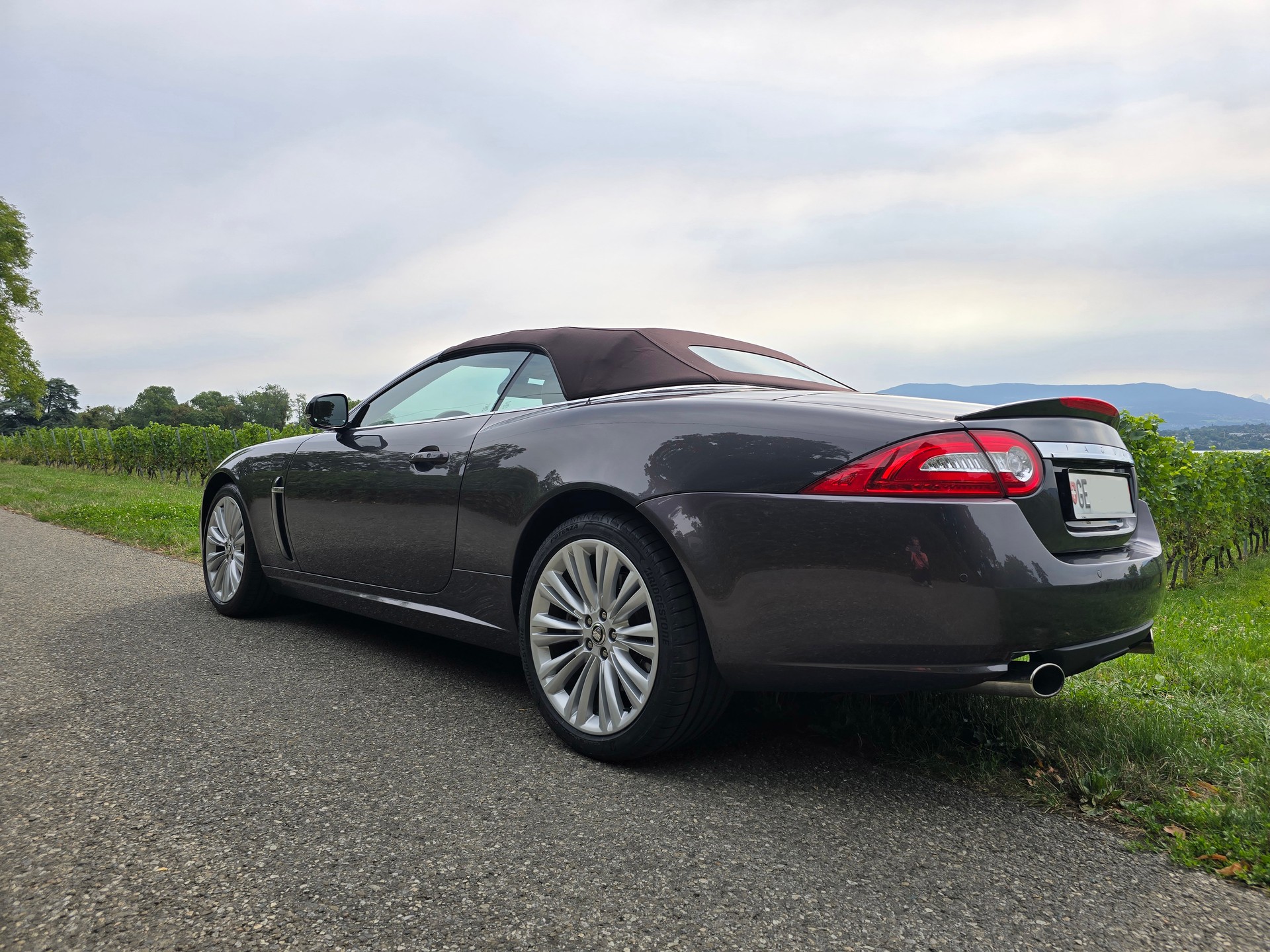 JAGUAR XK 5.0 V8 Portfolio Cabriolet-image-3