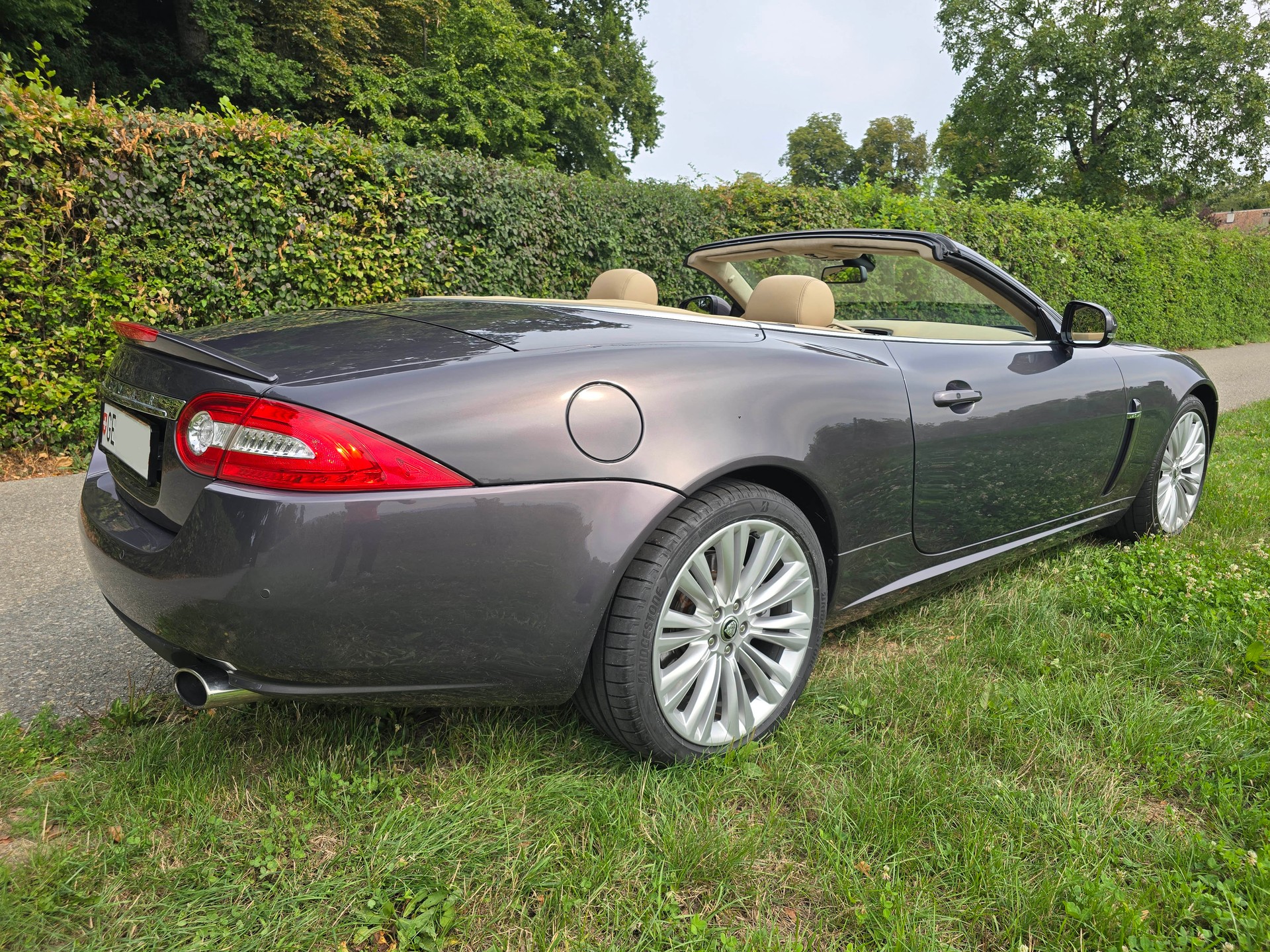 JAGUAR XK 5.0 V8 Portfolio Cabriolet-image-9