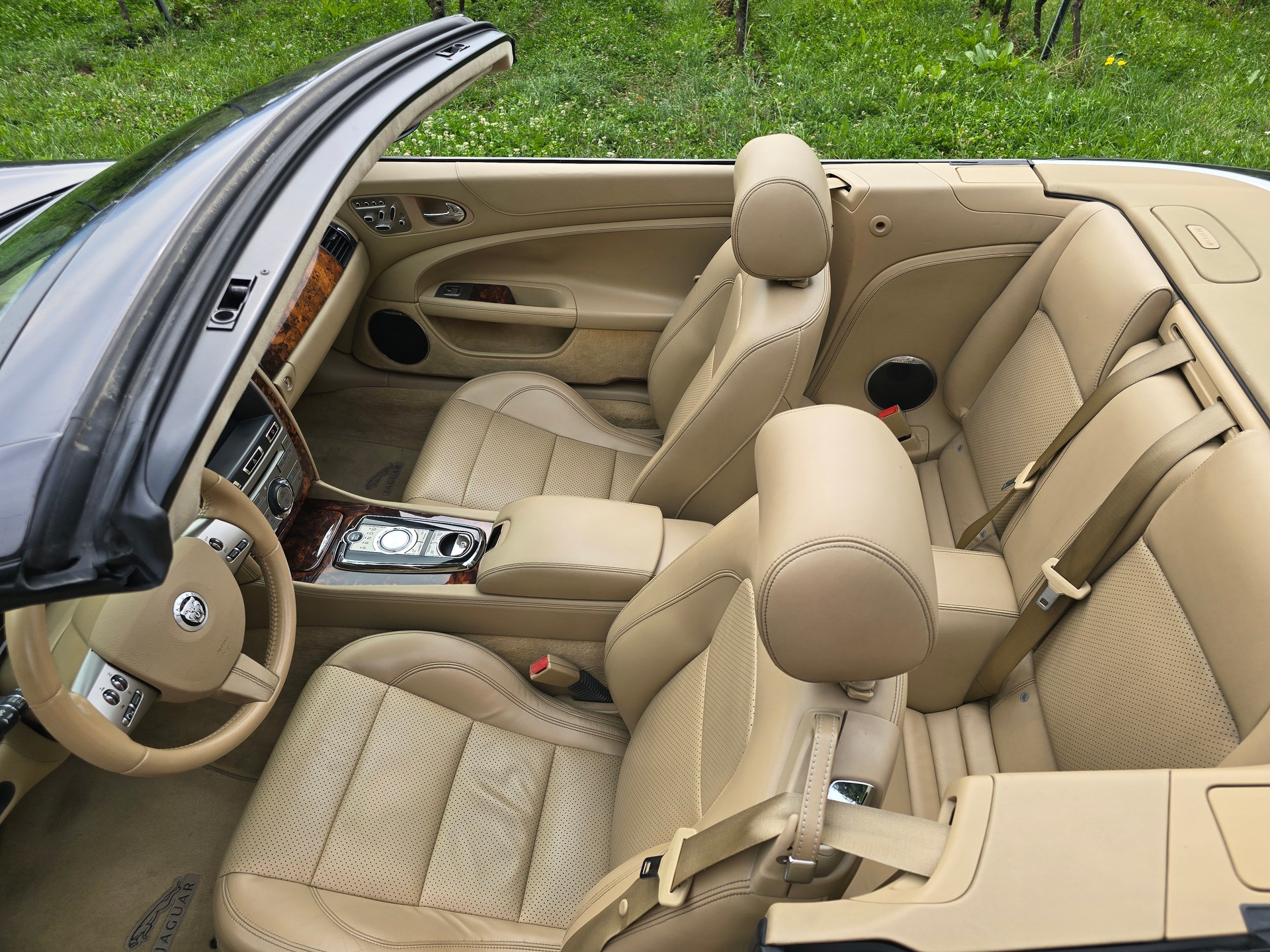 JAGUAR XK 5.0 V8 Portfolio Cabriolet-image-14