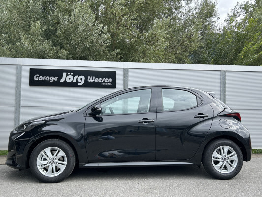 TOYOTA Yaris 1.5 Comfort e-CVT-image-2