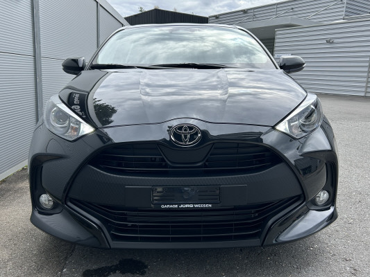TOYOTA Yaris 1.5 Comfort e-CVT-image-1