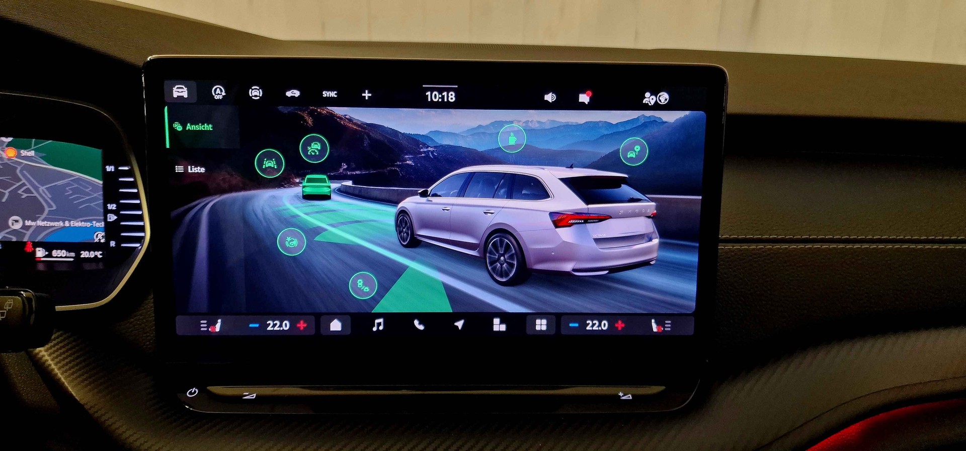 SKODA Octavia Combi 1.5 TSI mHEV DSG Sport Line-image-8