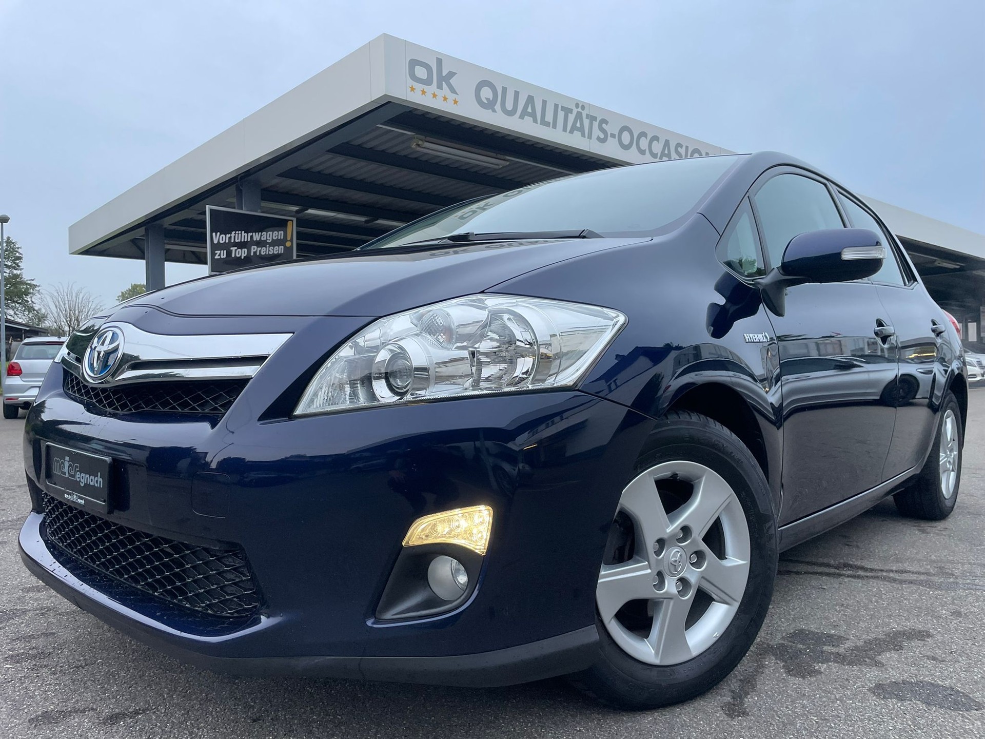 TOYOTA Auris 1.8 16V HSD Linea Luna-image-0