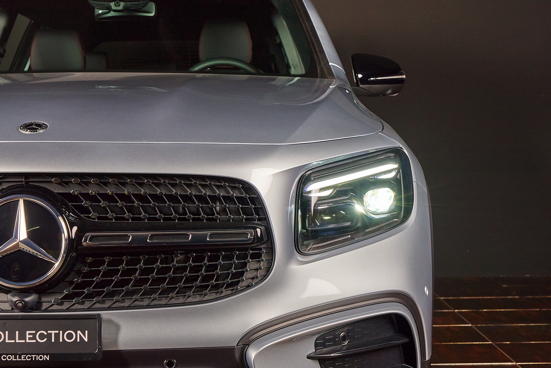 MERCEDES-BENZ GLB 250 4Matic 8G-Tronic-image-4