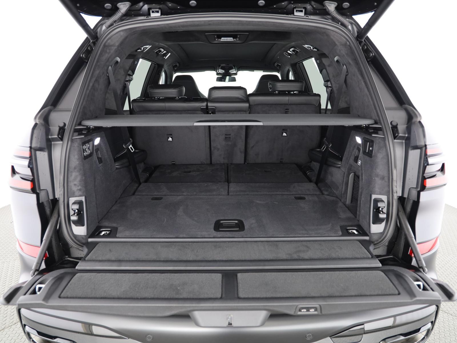 BMW X7 xDrive 48V 40d M Sport Pro Steptronic-image-18