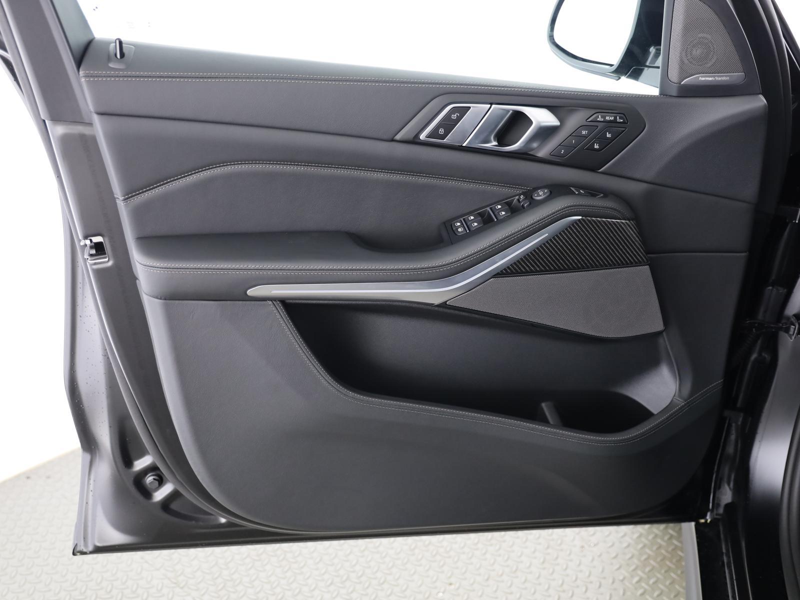 BMW X7 xDrive 48V 40d M Sport Pro Steptronic-image-15