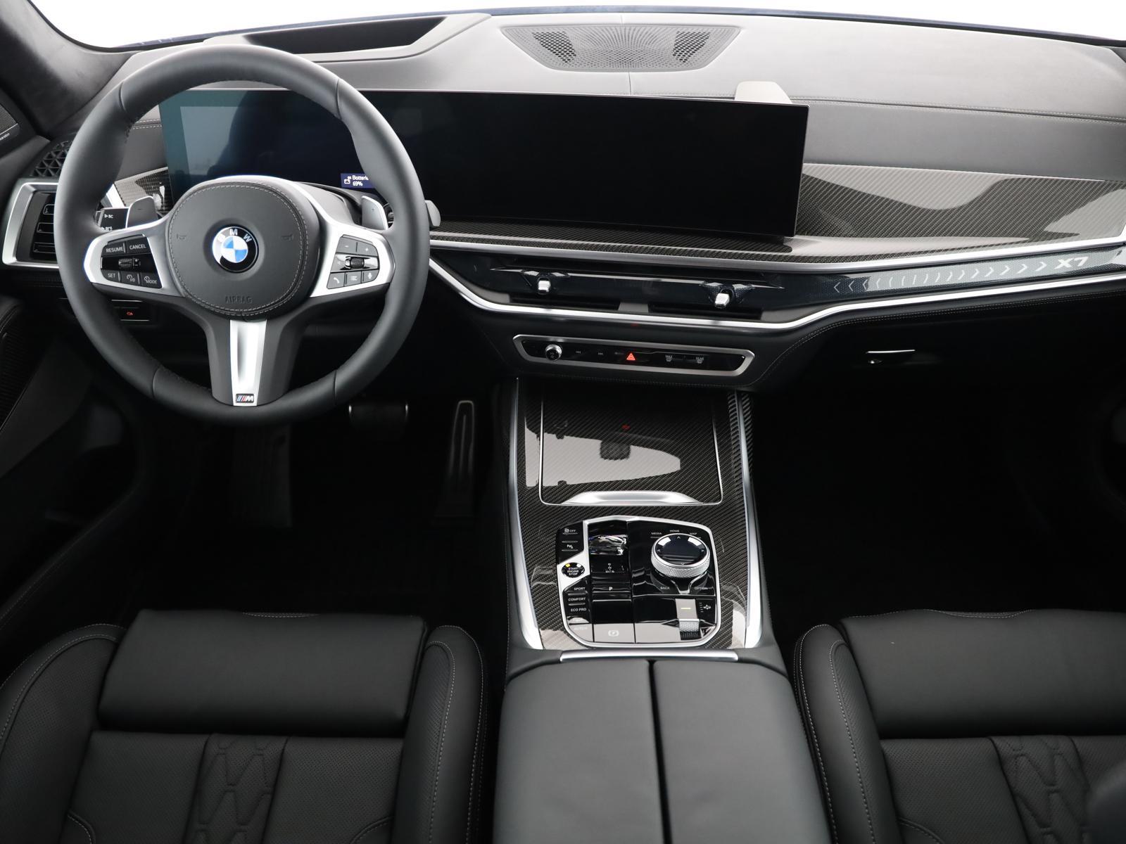 BMW X7 xDrive 48V 40d M Sport Pro Steptronic-image-9