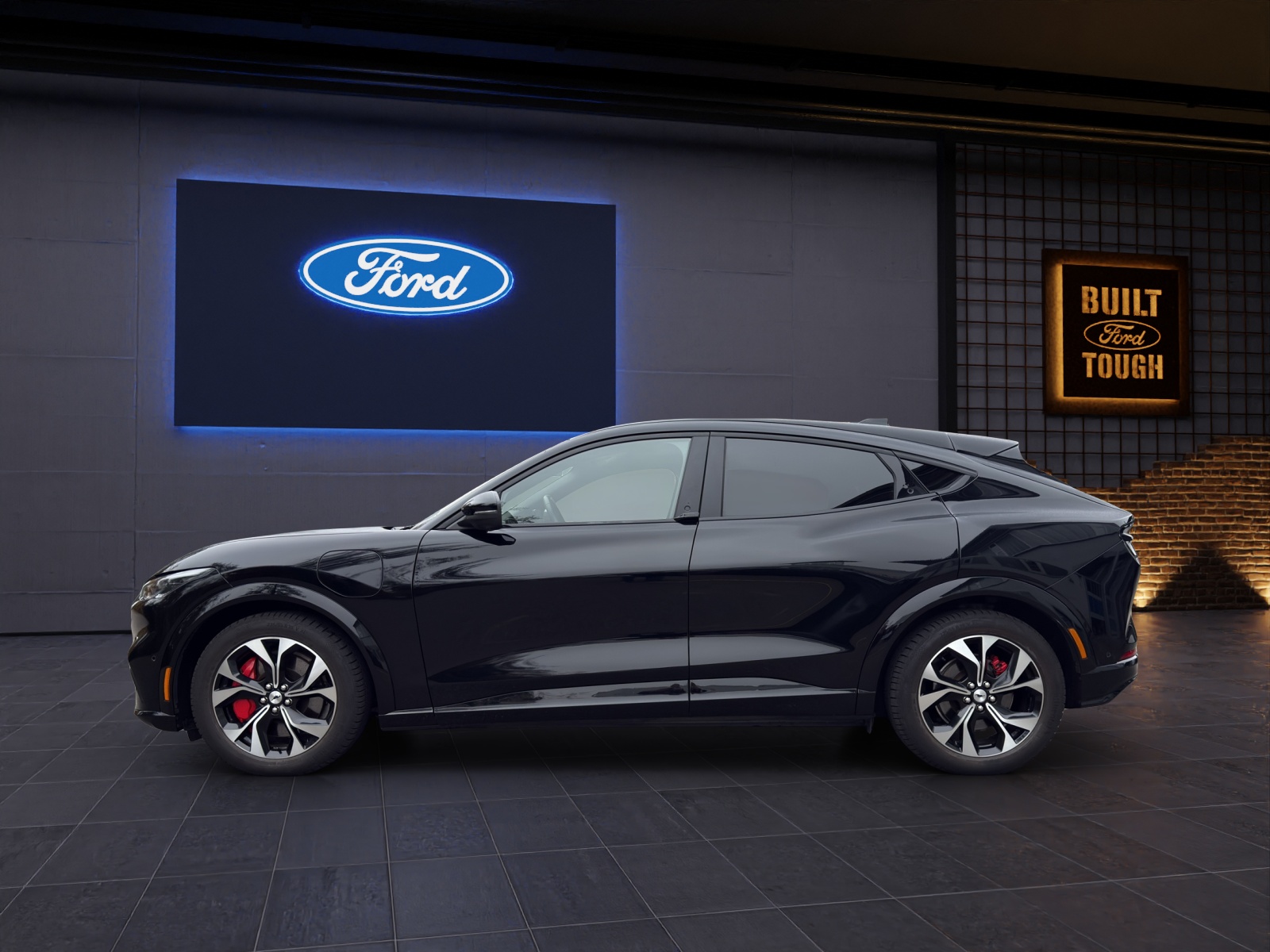 FORD Mustang Mach-E Extended Range 99 kWh 371 PS AWD 4x4 AUTOMAT-image-1