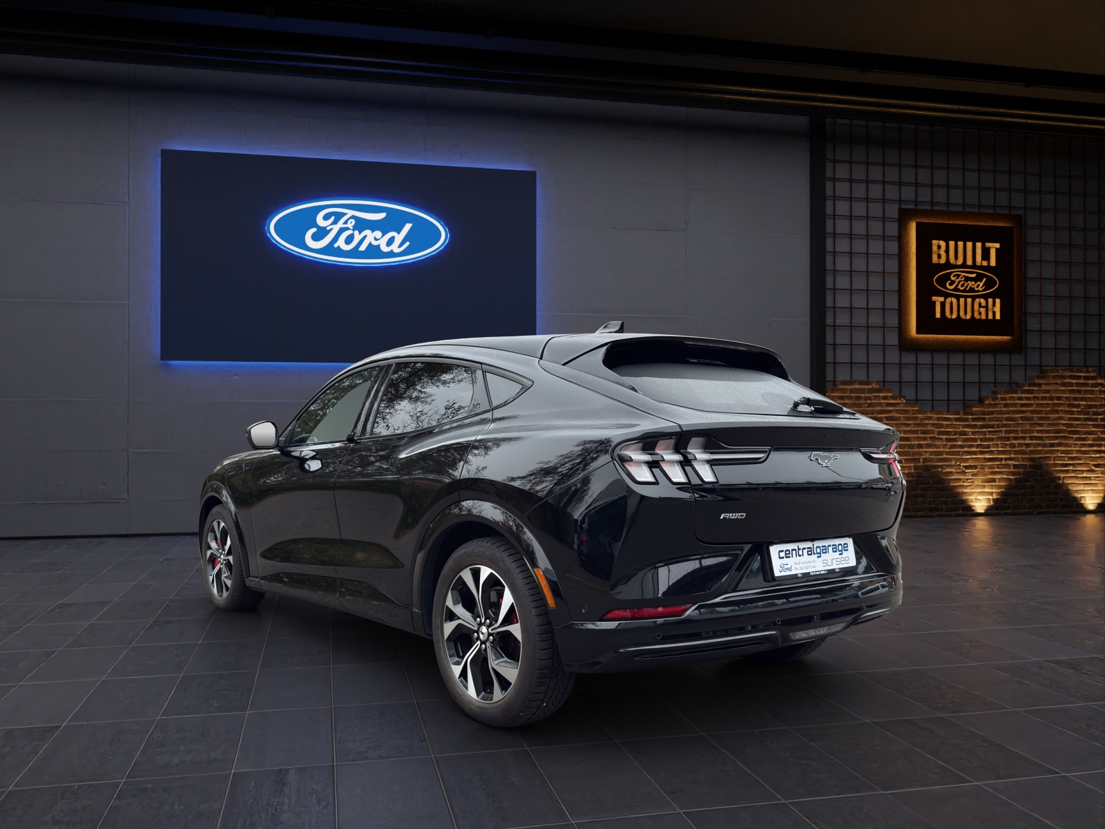 FORD Mustang Mach-E Extended Range 99 kWh 371 PS AWD 4x4 AUTOMAT-image-2