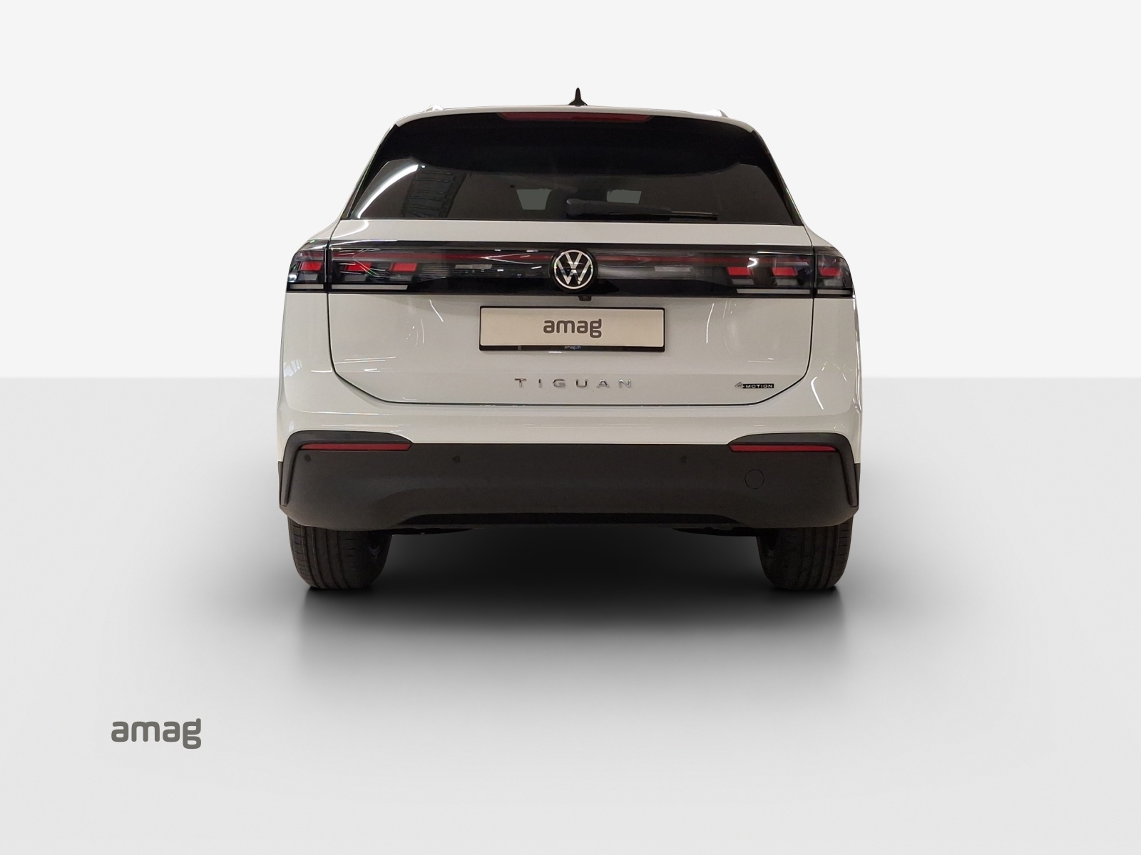 VW Tiguan 2.0 TSI DSG United 4Motion-image-3
