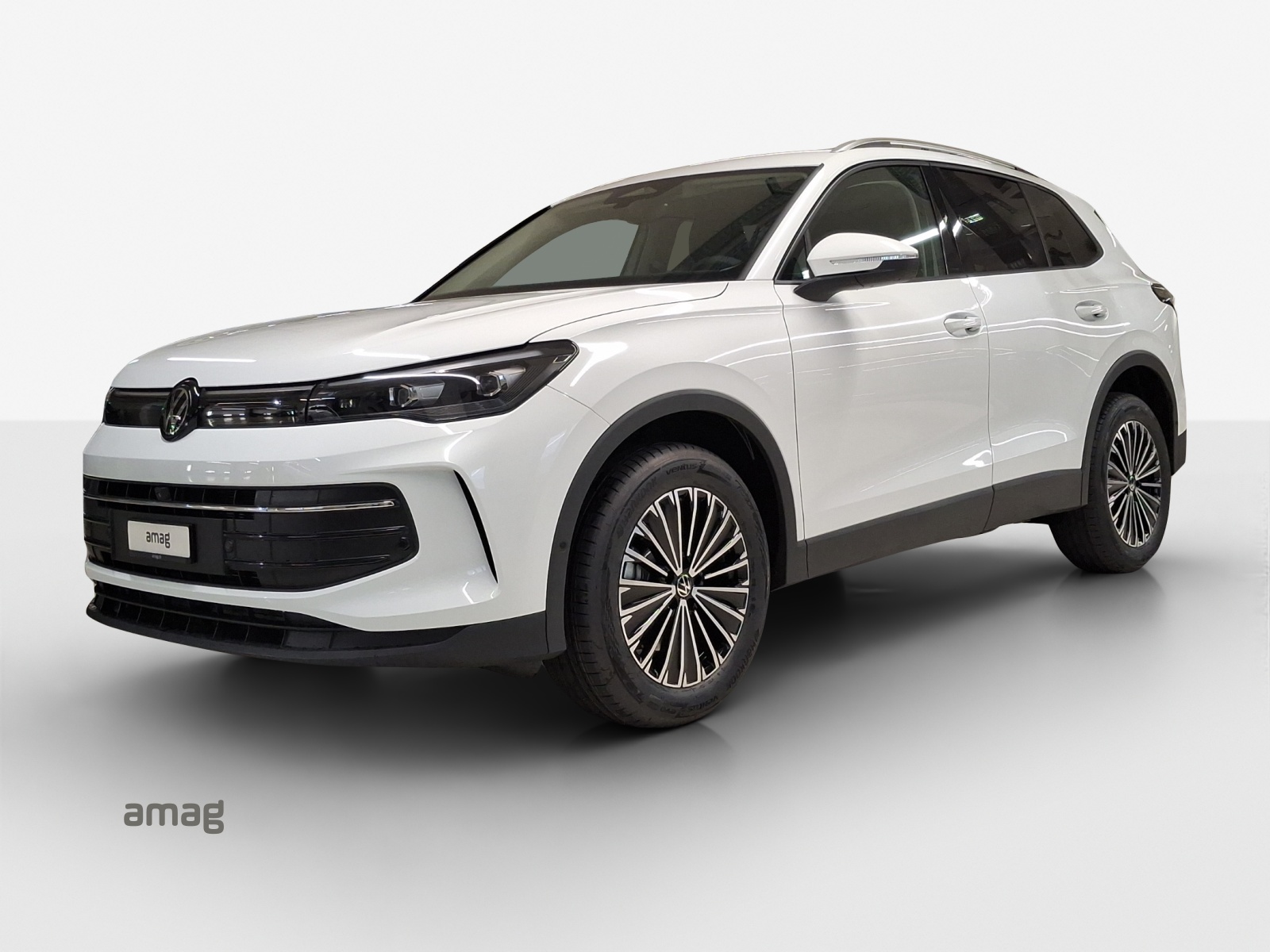 VW Tiguan 2.0 TSI DSG United 4Motion-image-0
