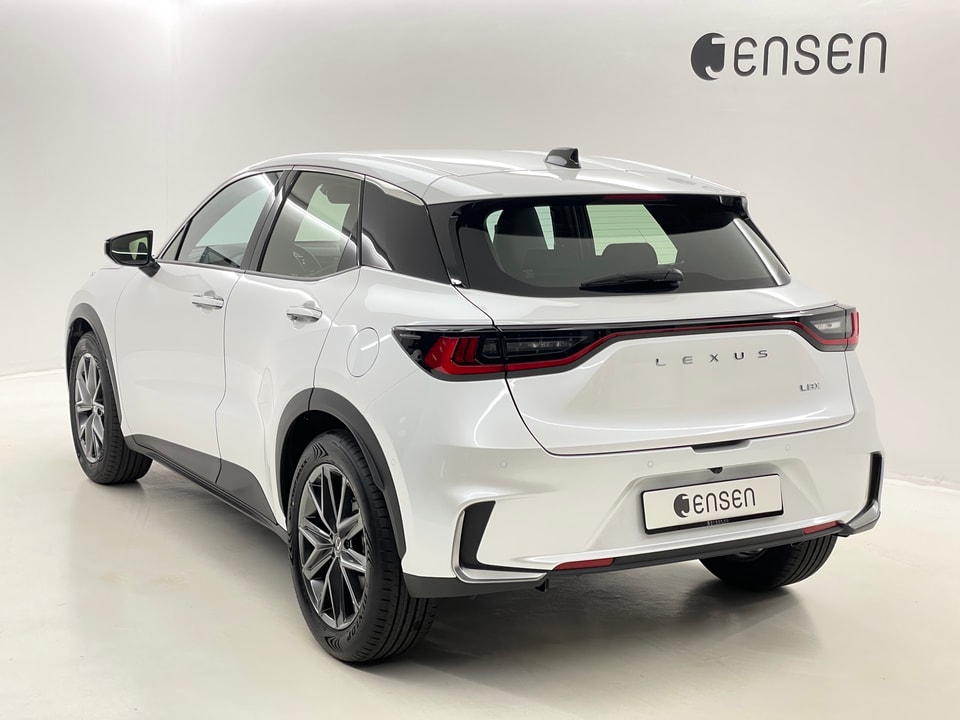 LBX 1.5 Hybrid Relax AWD