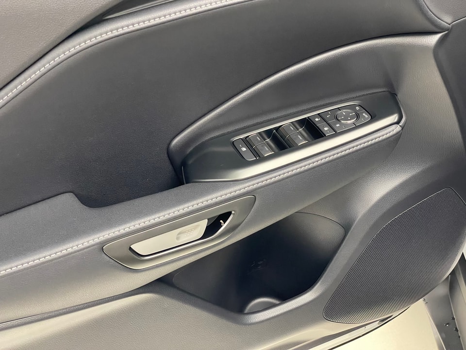 LBX 1.5 Hybrid Relax AWD