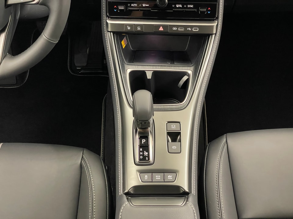 LBX 1.5 Hybrid Relax AWD