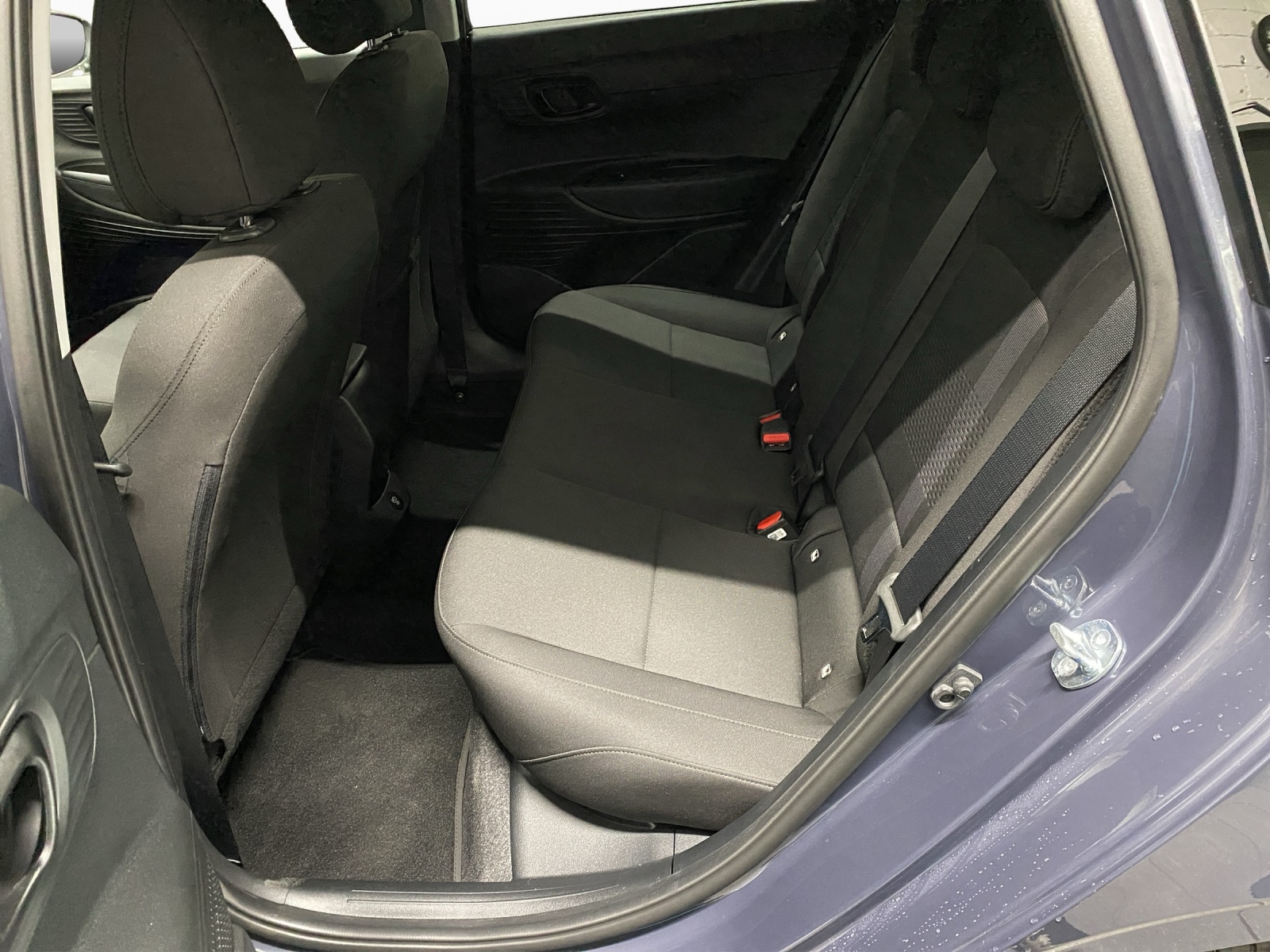 HYUNDAI i20 1.0 T-GDi Amplia-image-10