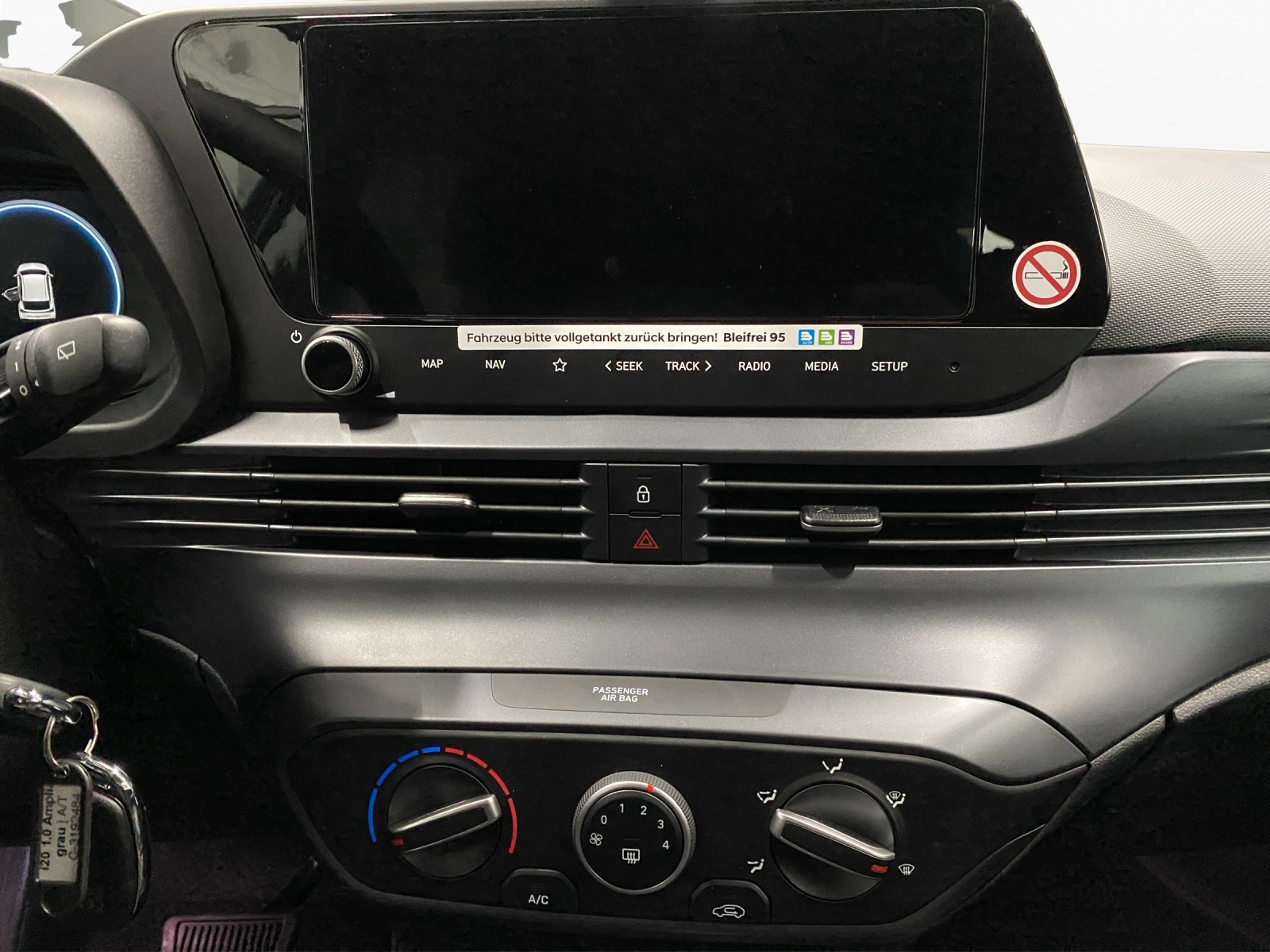 HYUNDAI i20 1.0 T-GDi Amplia-image-14