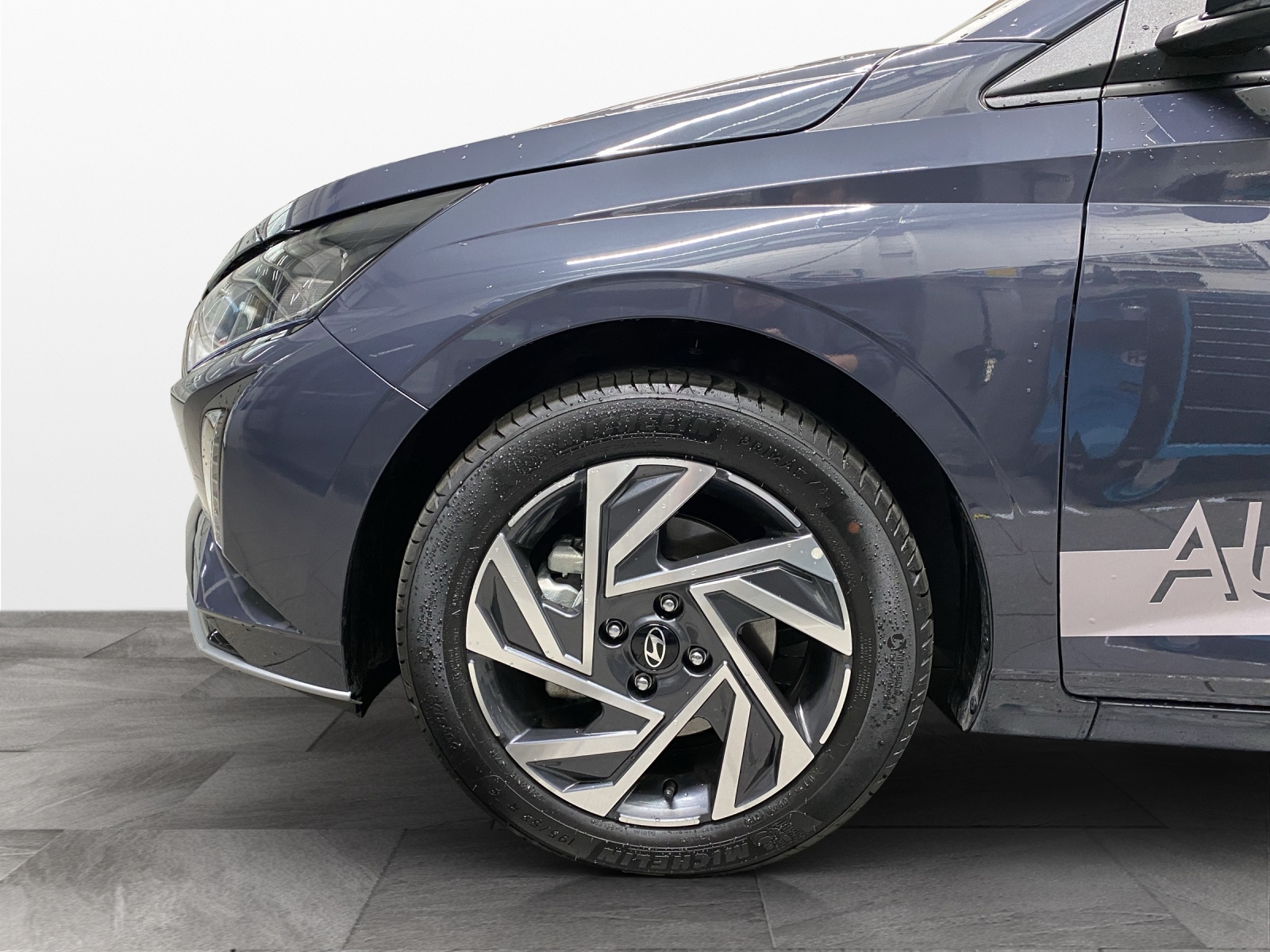 HYUNDAI i20 1.0 T-GDi Amplia-image-8