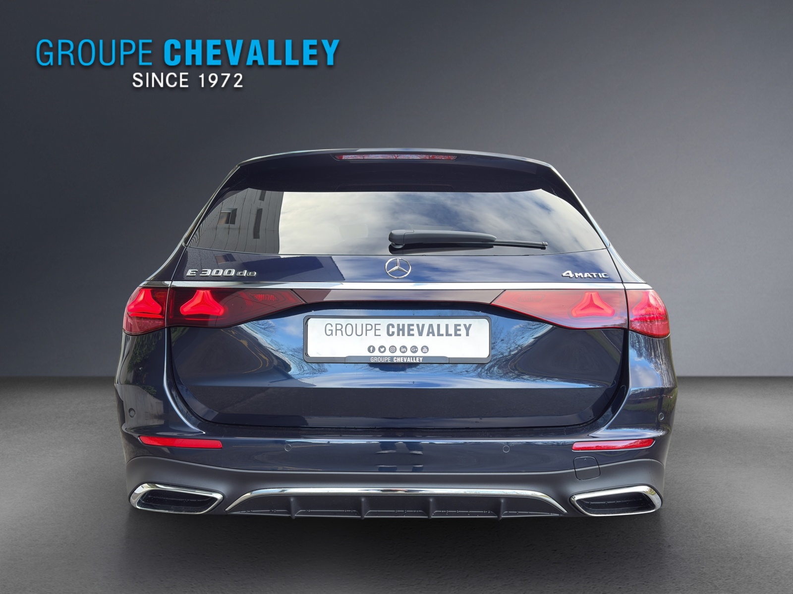 MERCEDES-BENZ E 300 de T 4Matic EQ Hybrid 9G-Tronic-image-4