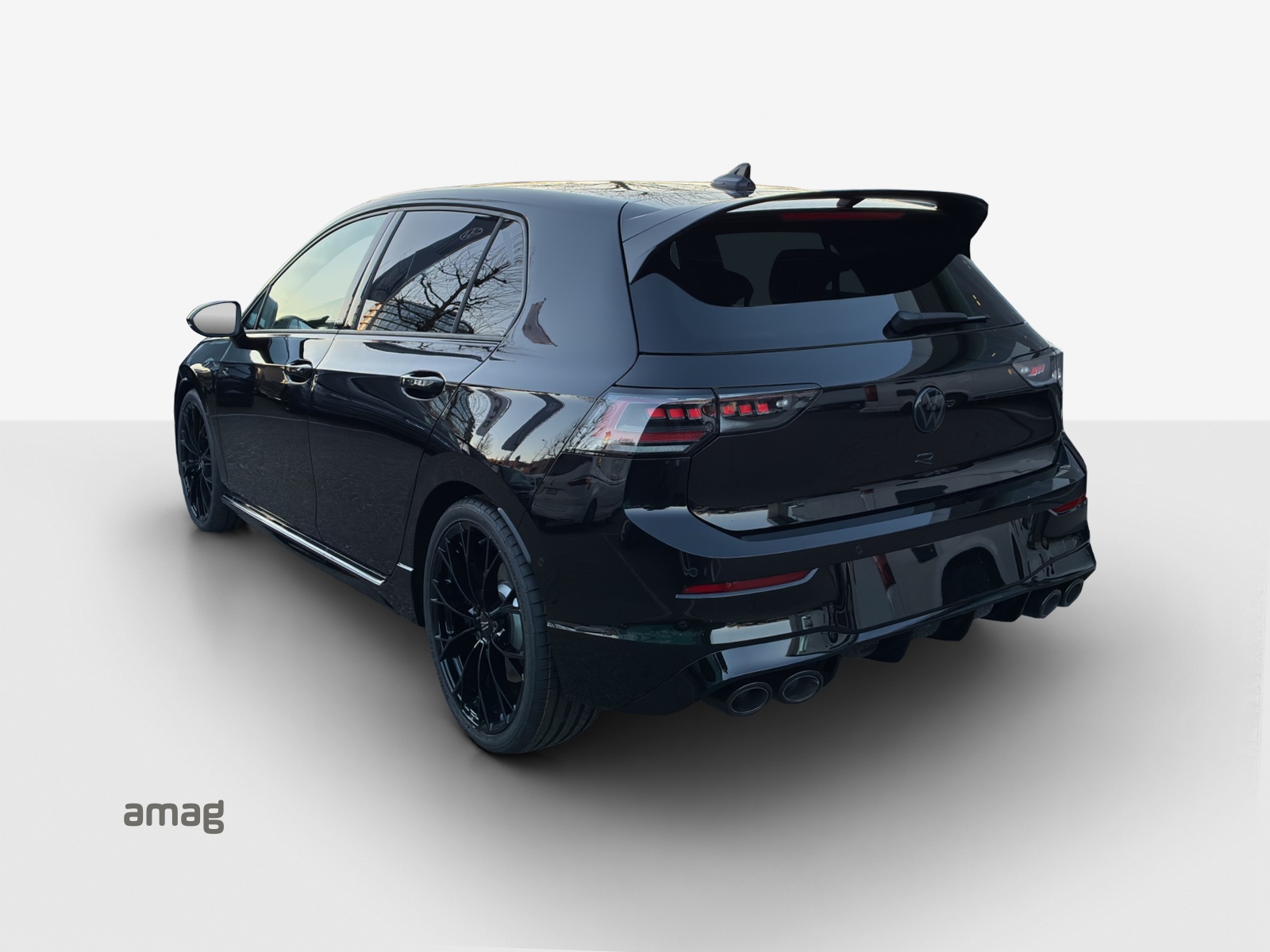 VW Golf 2.0 TSI R DSG 4 Motion-image-2