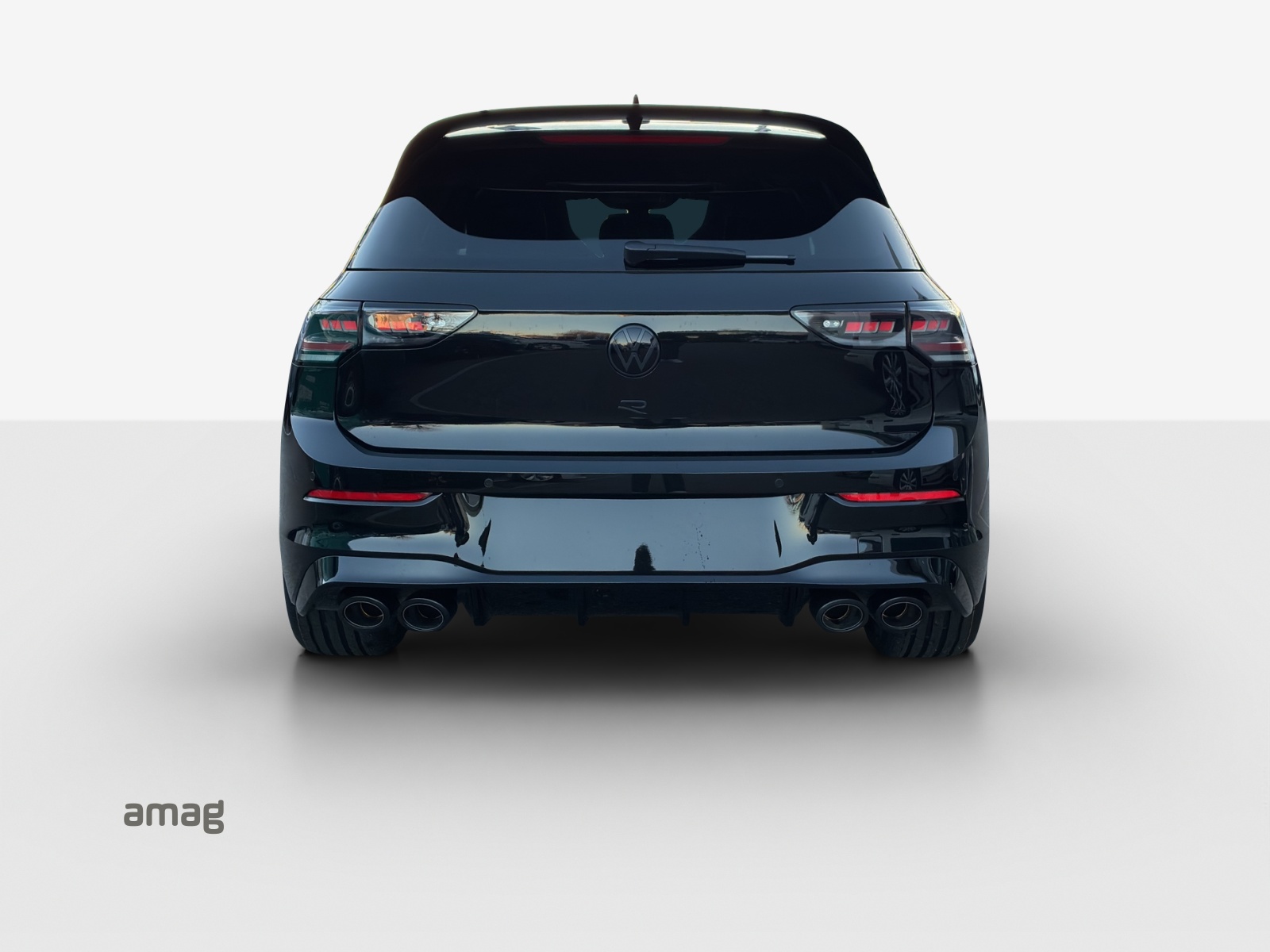 VW Golf 2.0 TSI R DSG 4 Motion-image-3