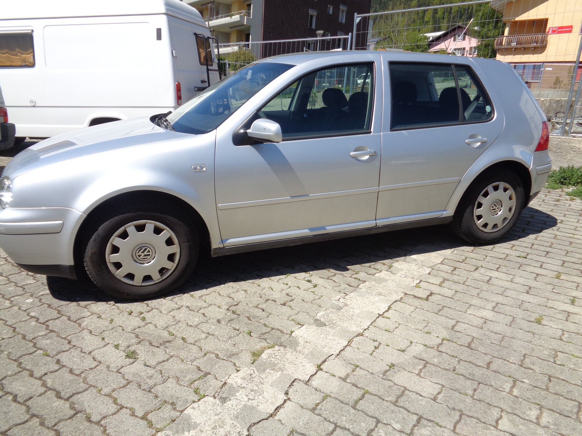 VW Golf 1.4 16V-image-3