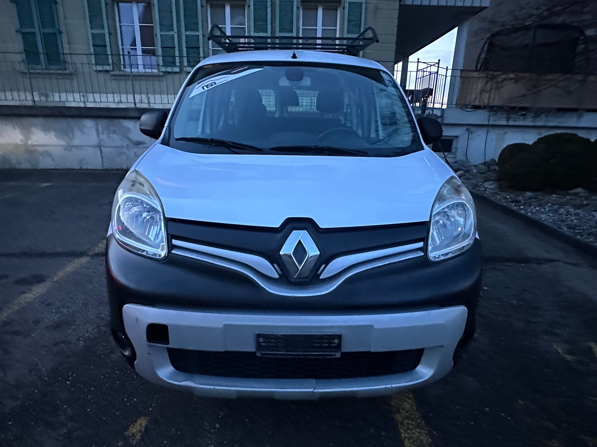 RENAULT KANGOO MAXI-image-9