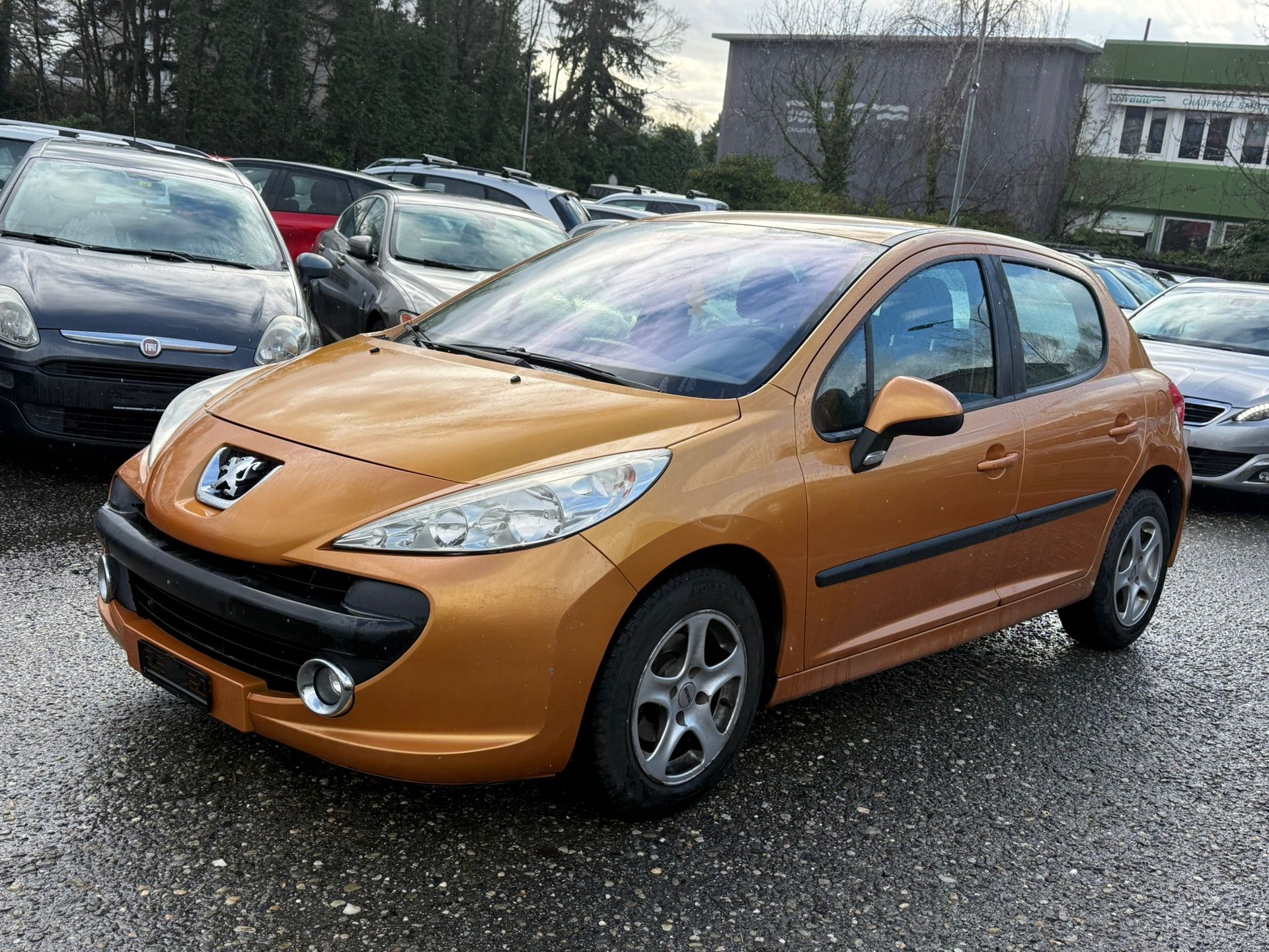 PEUGEOT 207 1.4 16V Look-image-1