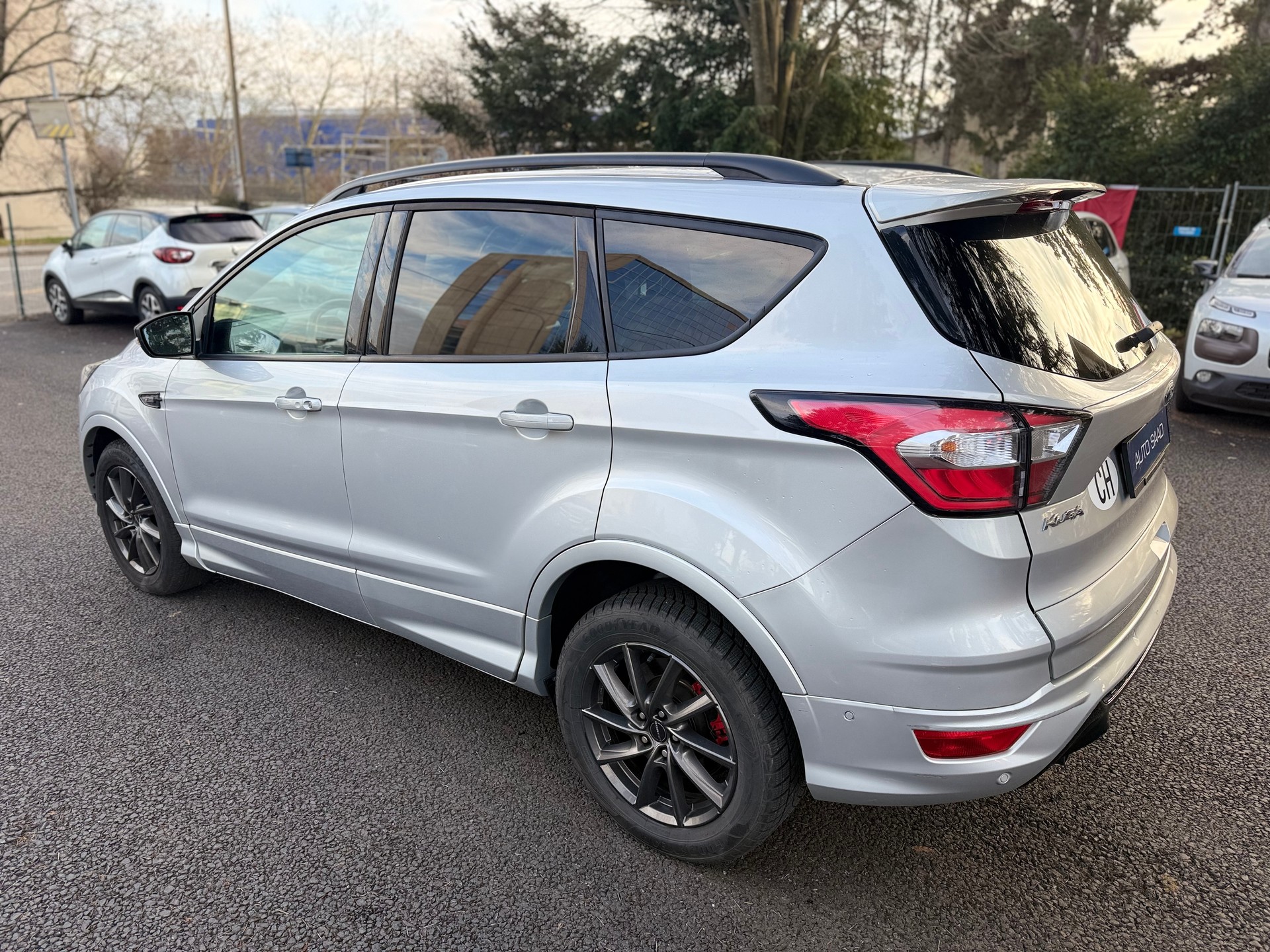 FORD Kuga 2.0 TDCi ST Line High 4WD PowerShift-image-2