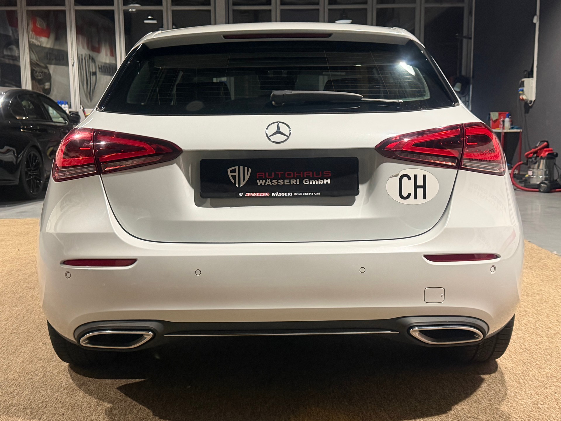 MERCEDES-BENZ A 200 d Style 8G-DCT-image-3