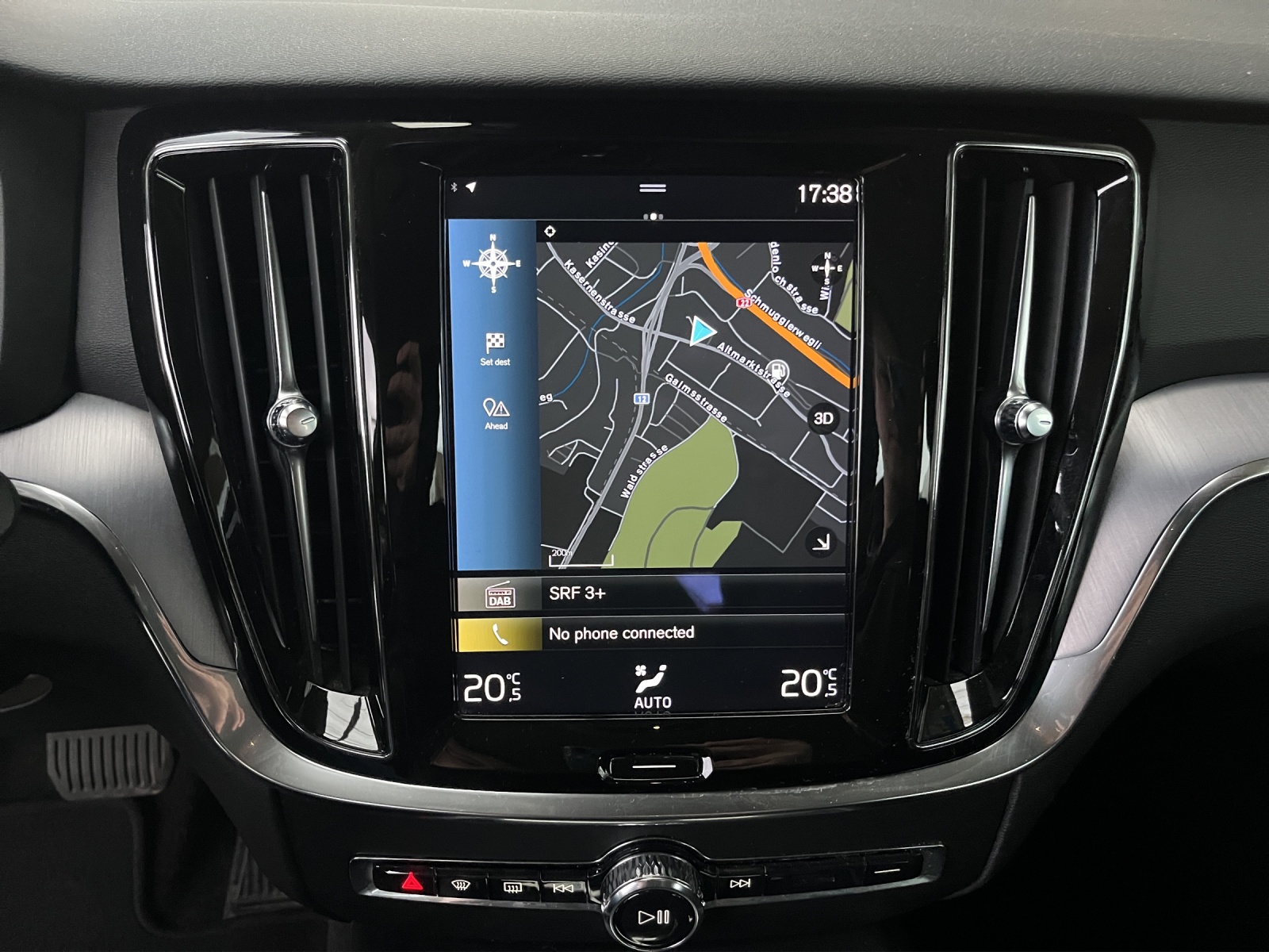 VOLVO V60 B3 Benzin Mild Hybrid Momentum Light Geartronic-image-8