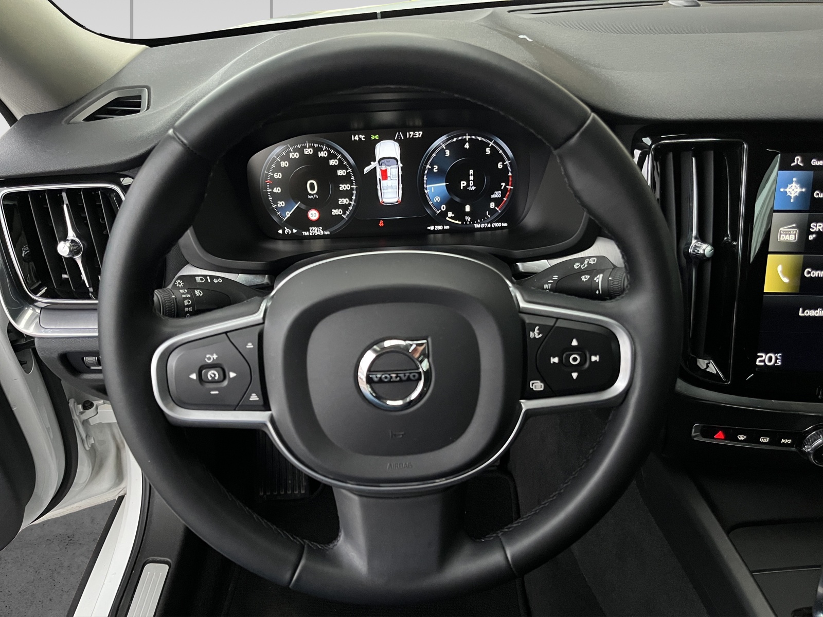 VOLVO V60 B3 Benzin Mild Hybrid Momentum Light Geartronic-image-6