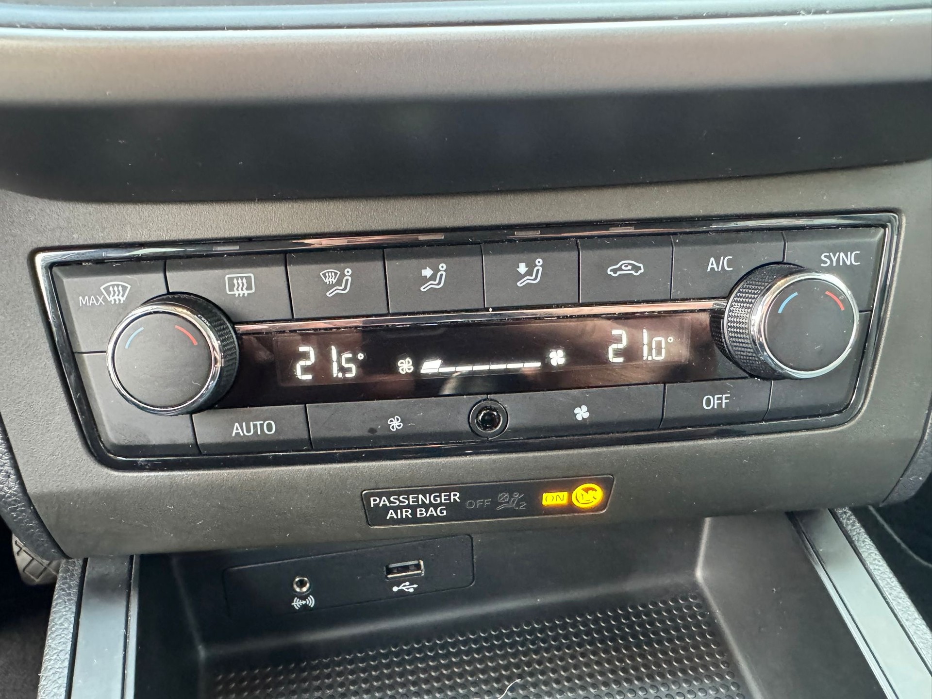 SEAT Ibiza 1.0 EcoTSI Style-image-11