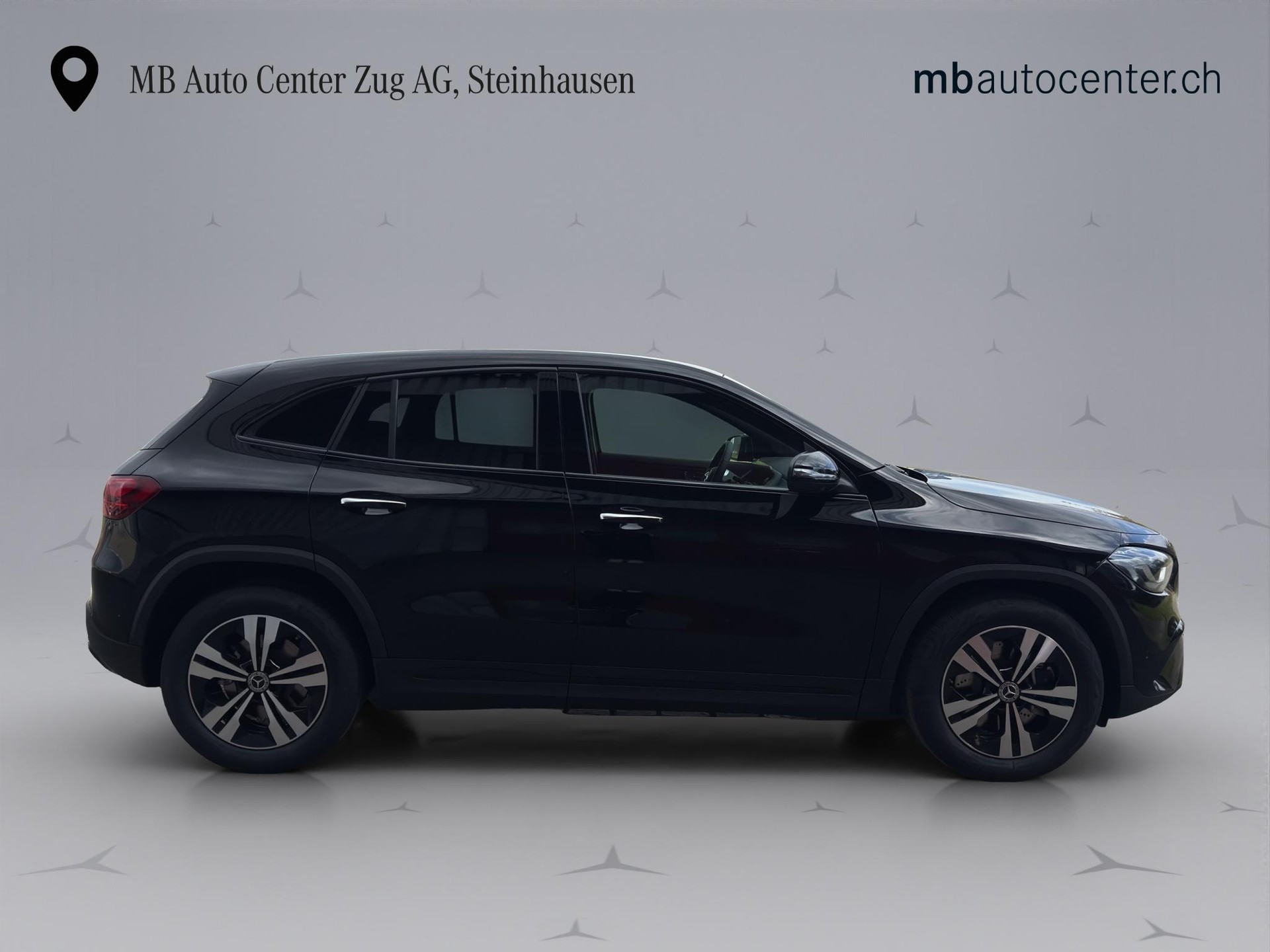 MERCEDES-BENZ GLA 200 Night Star-image-6