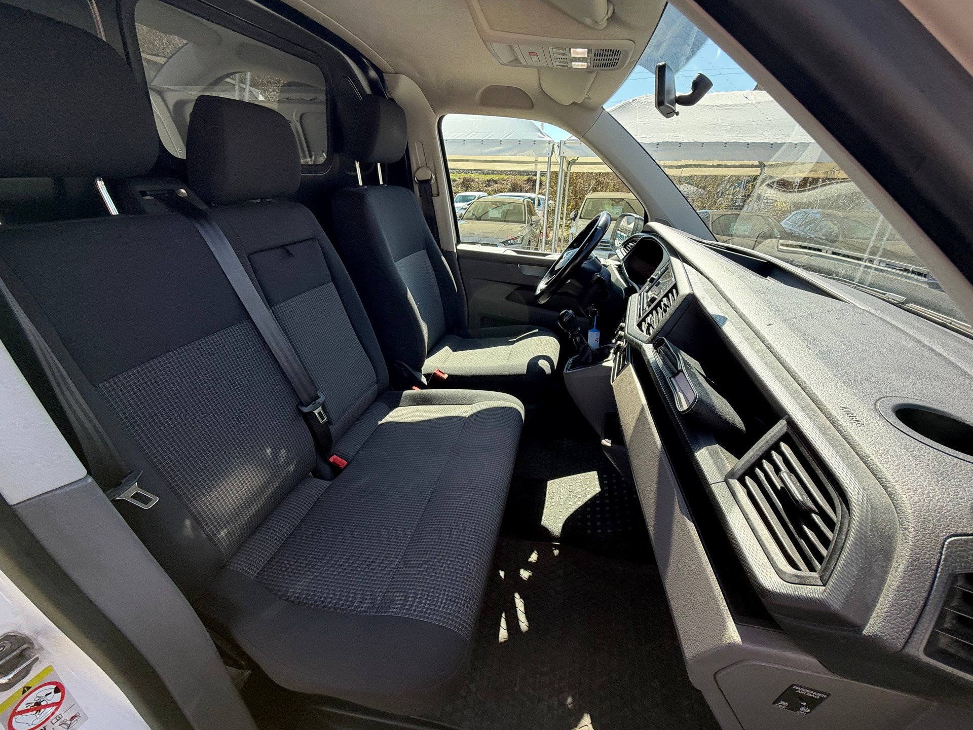 VW T6.1 2.0 TDI-image-10
