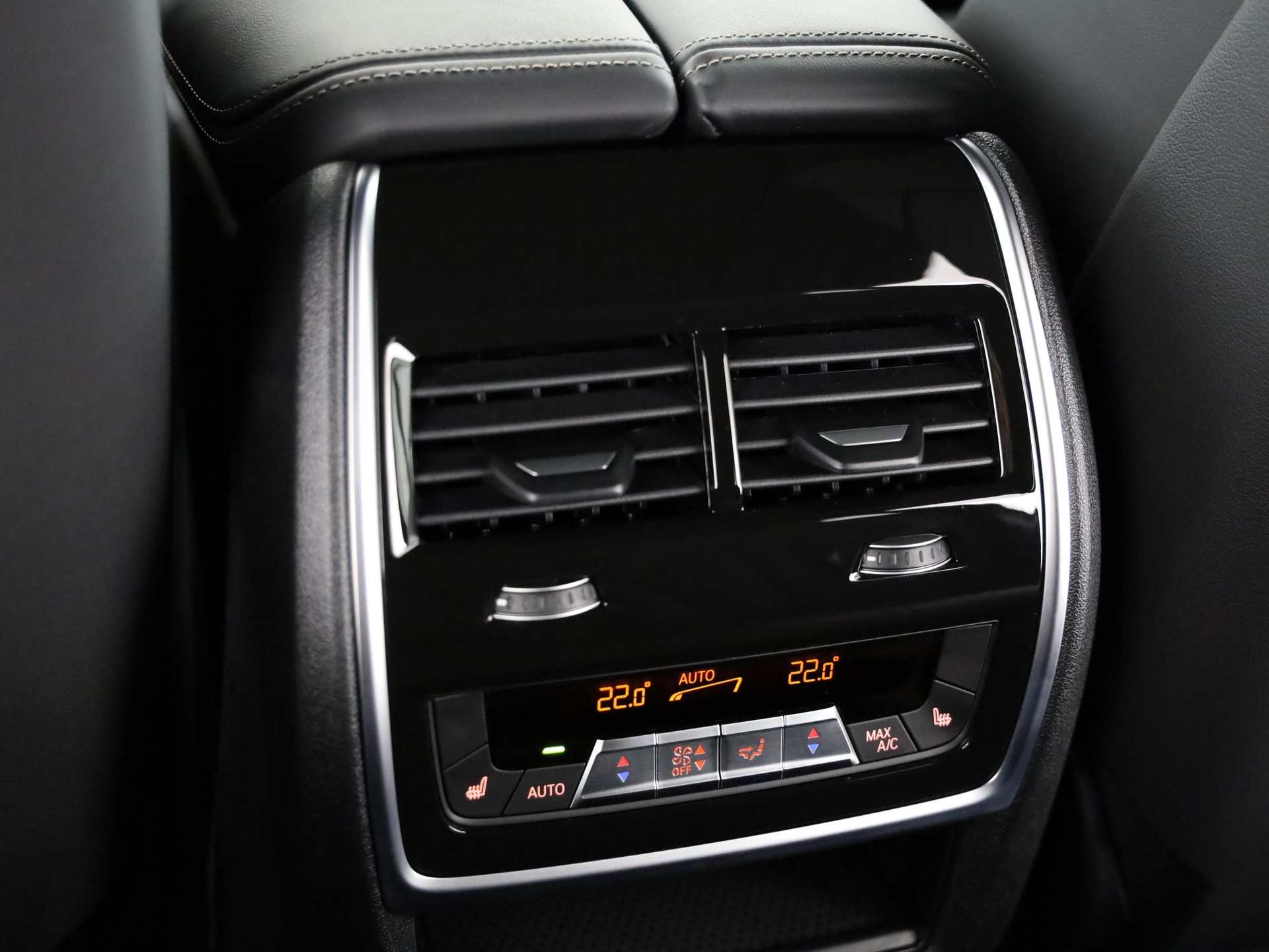 BMW X5 30d xDrive SAG-image-21