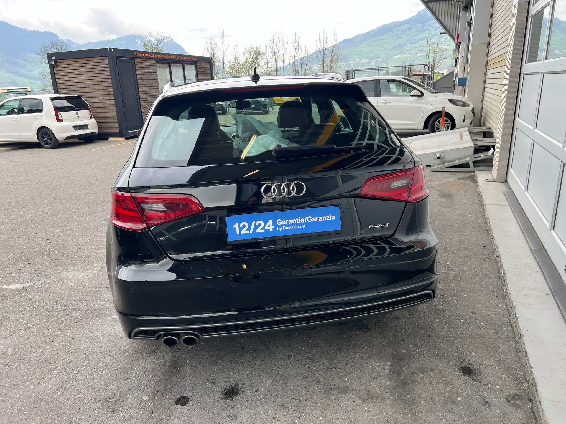 AUDI A3 Sportback 2.0 TDI S- Line Ambition 4x4 *Navigation * Leder * Rückfahrkamera * ab MFK 11.2025 * 1 Jahr Garantie möglich ***-image-4