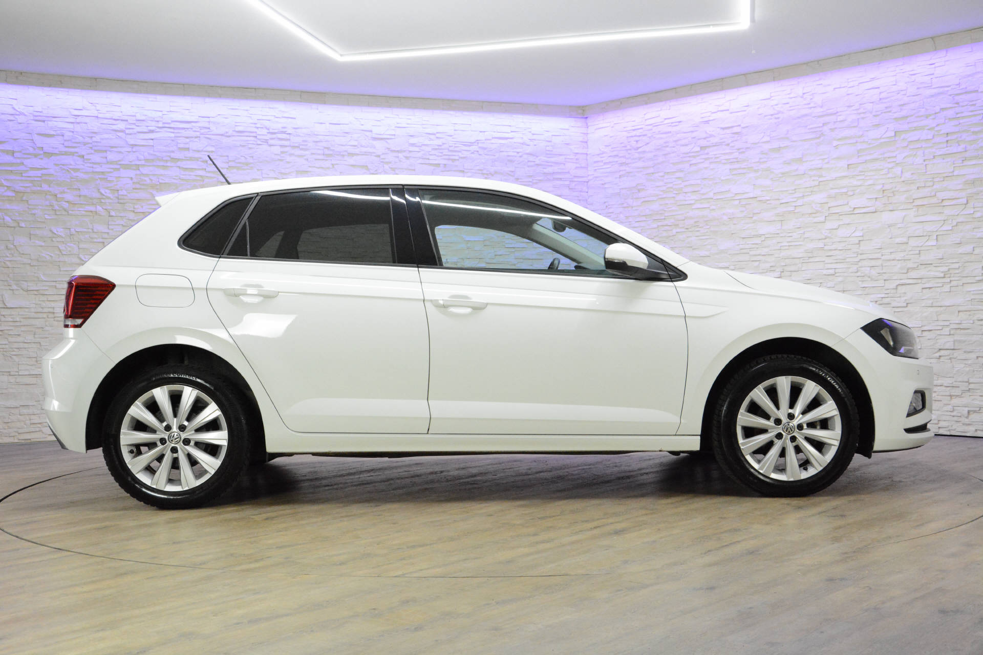 VW Polo 1.0 TSI Comfortline DSG-image-3