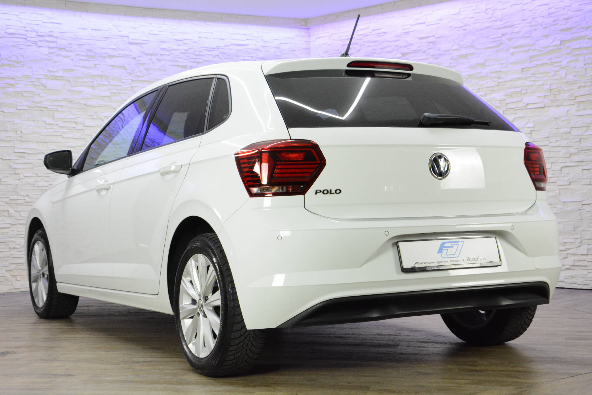 VW Polo 1.0 TSI Comfortline DSG-image-5