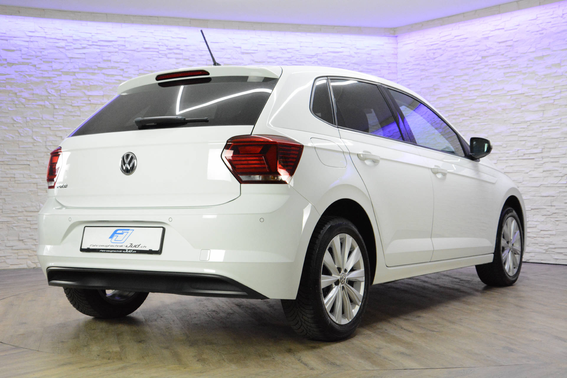 VW Polo 1.0 TSI Comfortline DSG-image-4