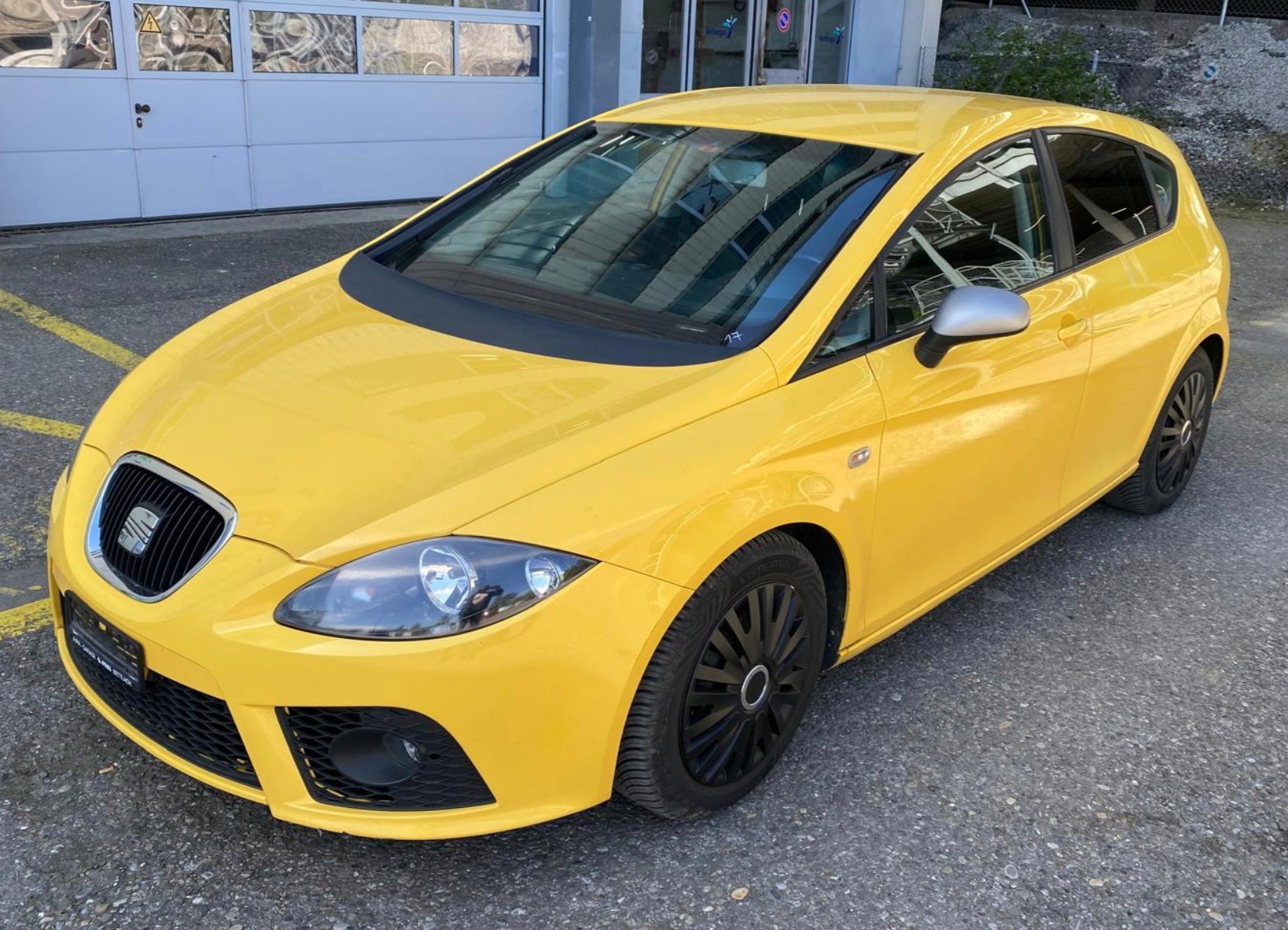 SEAT Leon 2.0 TDI FR-image-2