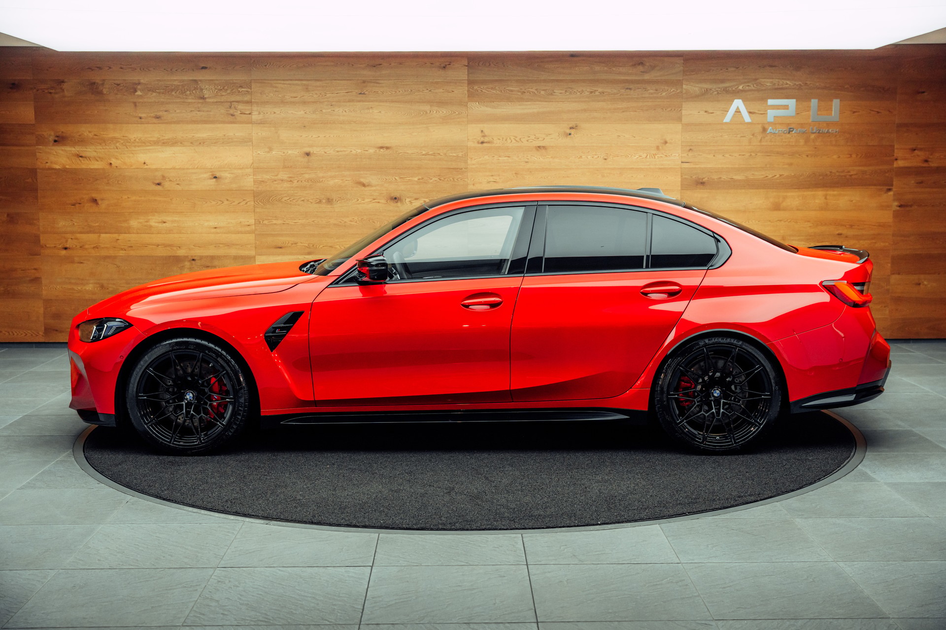 BMW M3 Competition xDrive-image-10