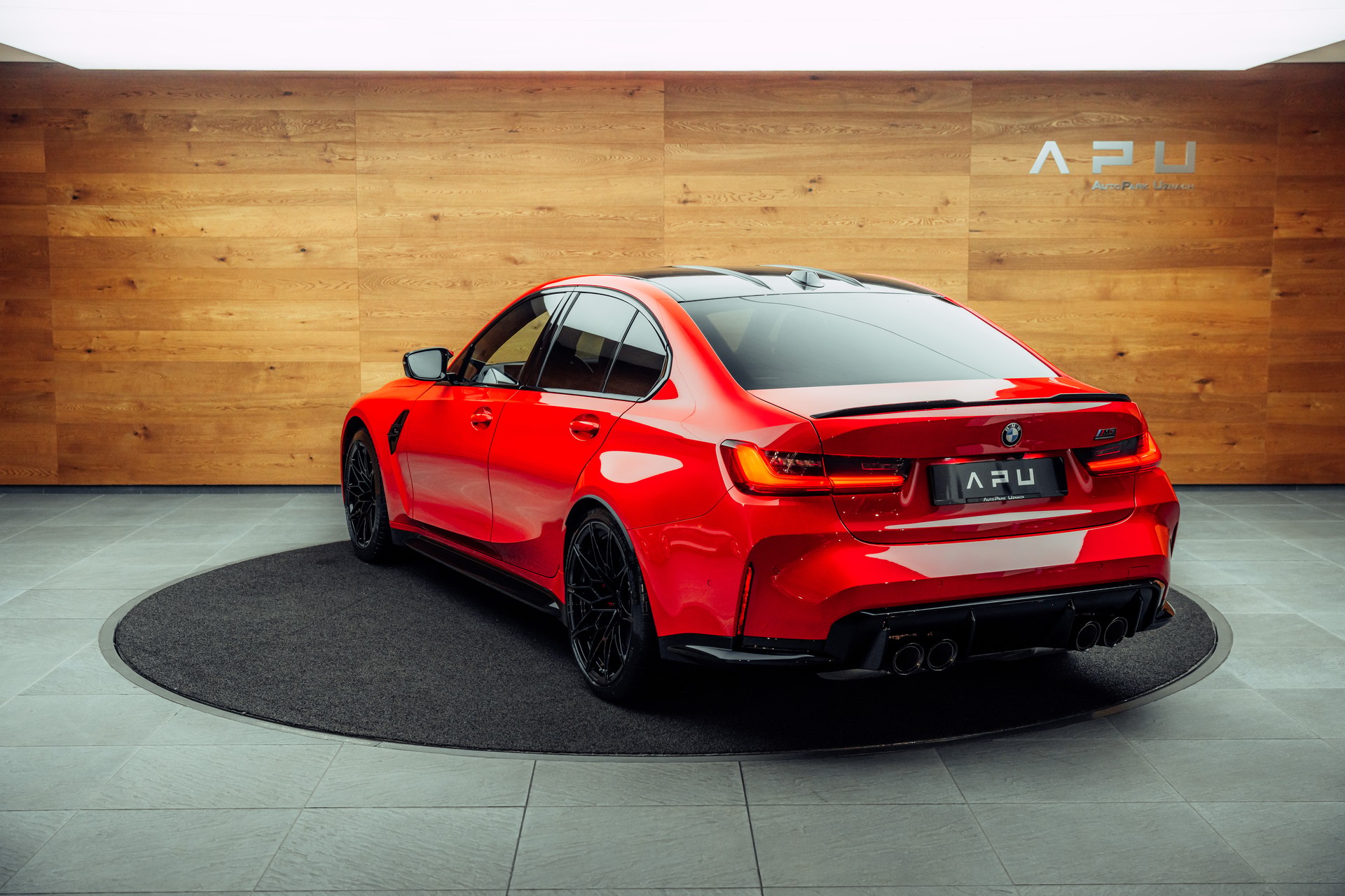BMW M3 Competition xDrive-image-2
