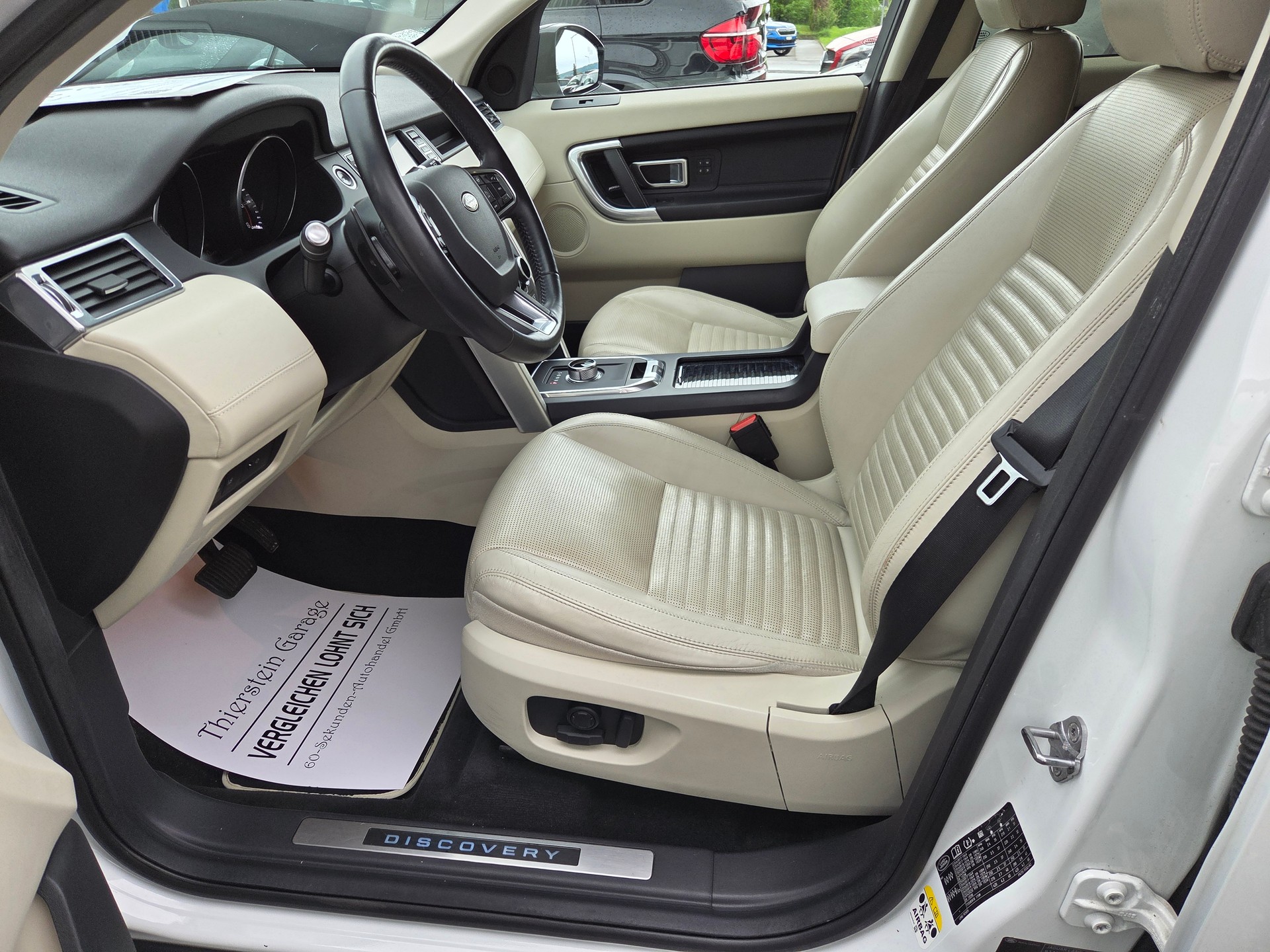 LAND ROVER Discovery Sport 2.0 TD4 HSE Luxury AT9-image-10
