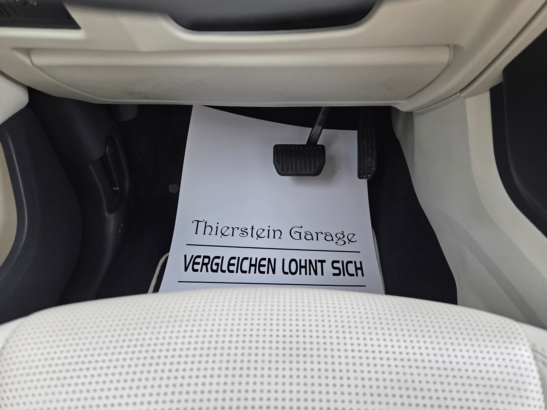LAND ROVER Discovery Sport 2.0 TD4 HSE Luxury AT9-image-25